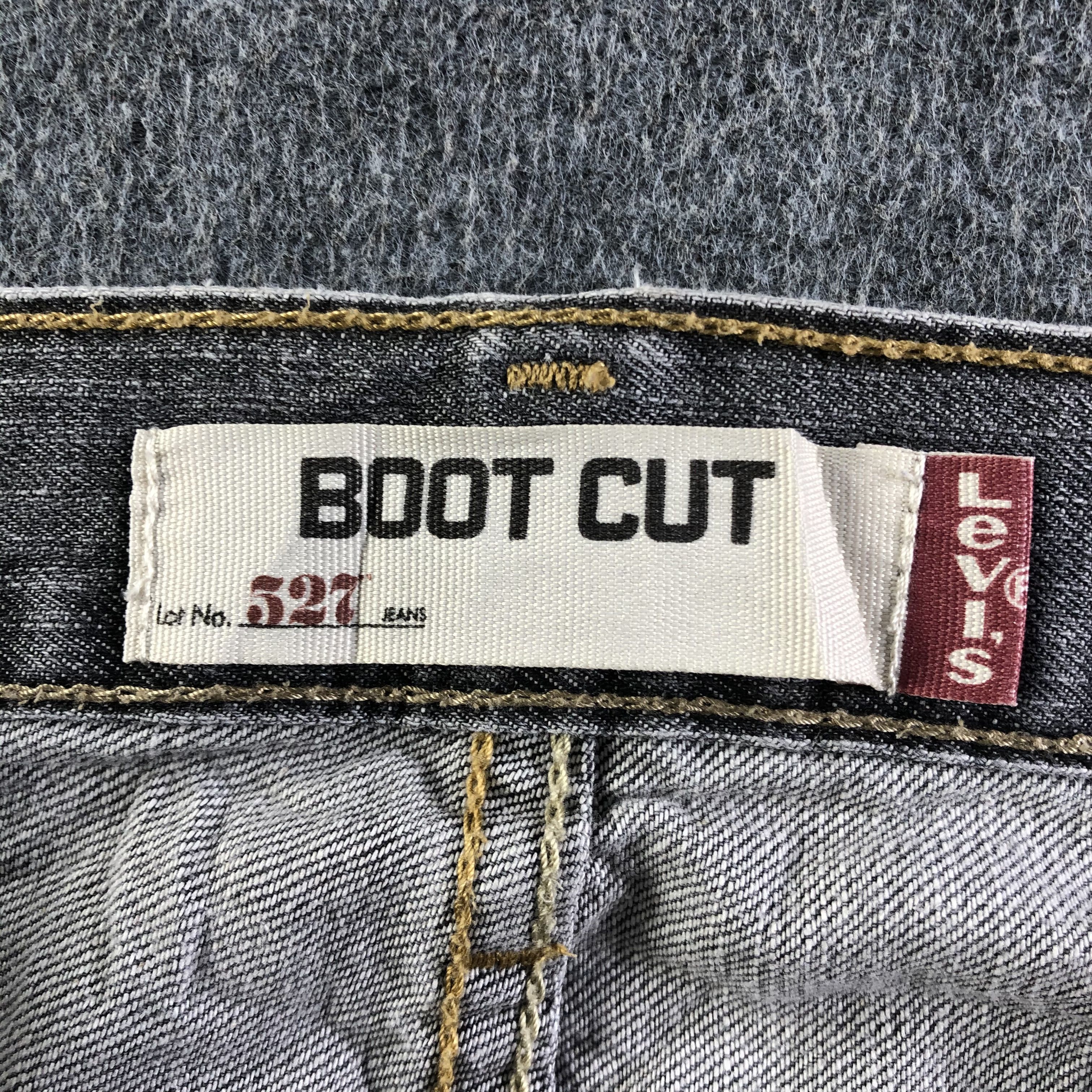 Levi's Vintage Levis 527 Flare Jeans-J4267 Size US 35 - 9 Thumbnail