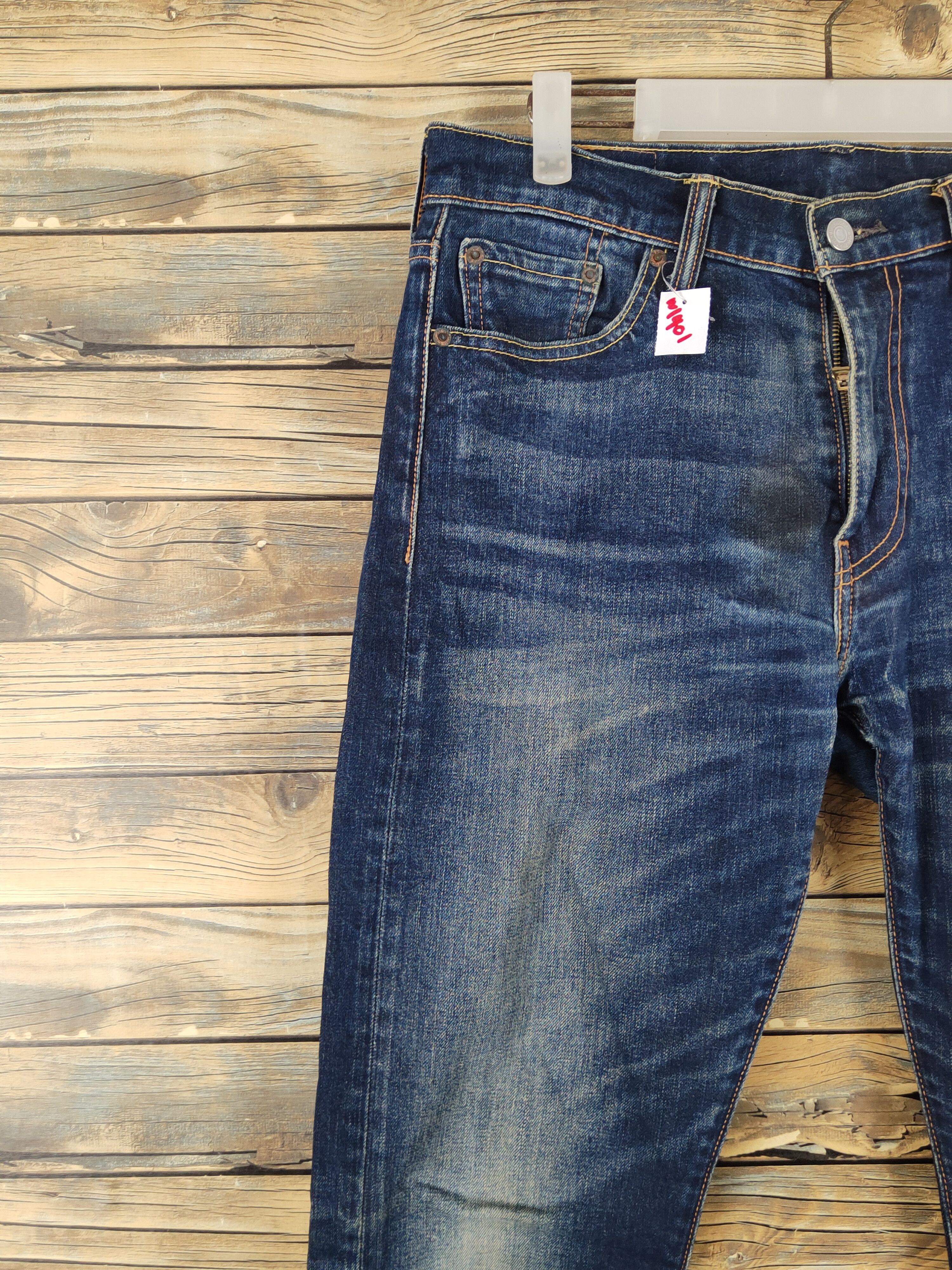 Levi's Levi's Dark Blue Distressed Ripped Jeans #W1401 Size US 31 - 3 Thumbnail