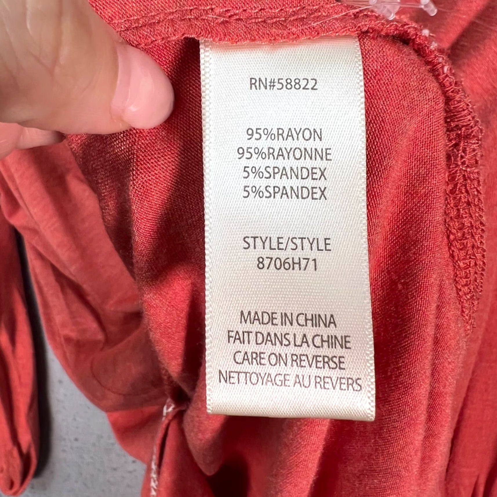 Vintage Max Studio Womens XS Coral Long Sleeve Top Boho Rayon Spandex Blouse w/ Embroidered Trim Crewneck L/S Casual Womens XS Coral Boho Top Size XS / US 0-2 / IT 36-38 - 4 Thumbnail