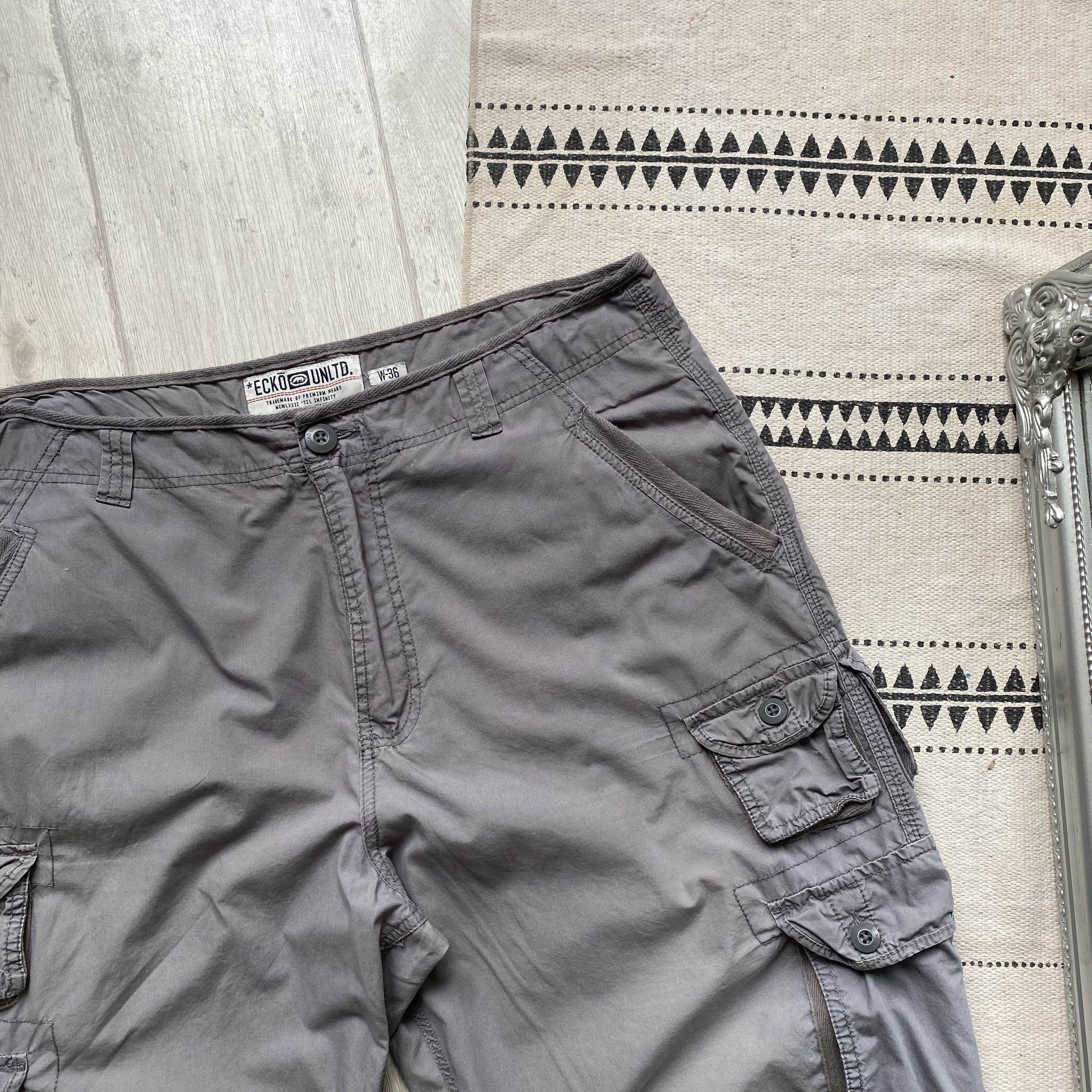 Ecko Unltd. ⚫️ Vintage Ecko unltd cargo shorts Skater Y2K multipcket Size US 36 / EU 52 - 2 Thumbnail