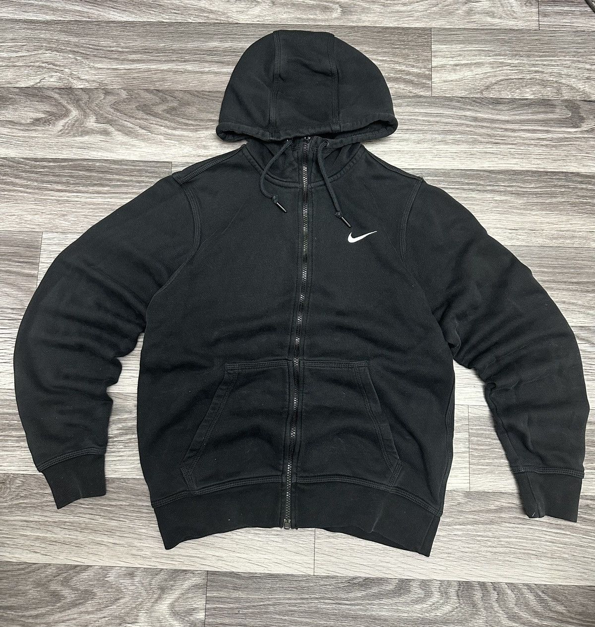 Nike Nike Vintage Black Zip Hoodie Small Hoodie hype boxfit Size US S / EU 44-46 / 1 - 1 Thumbnail