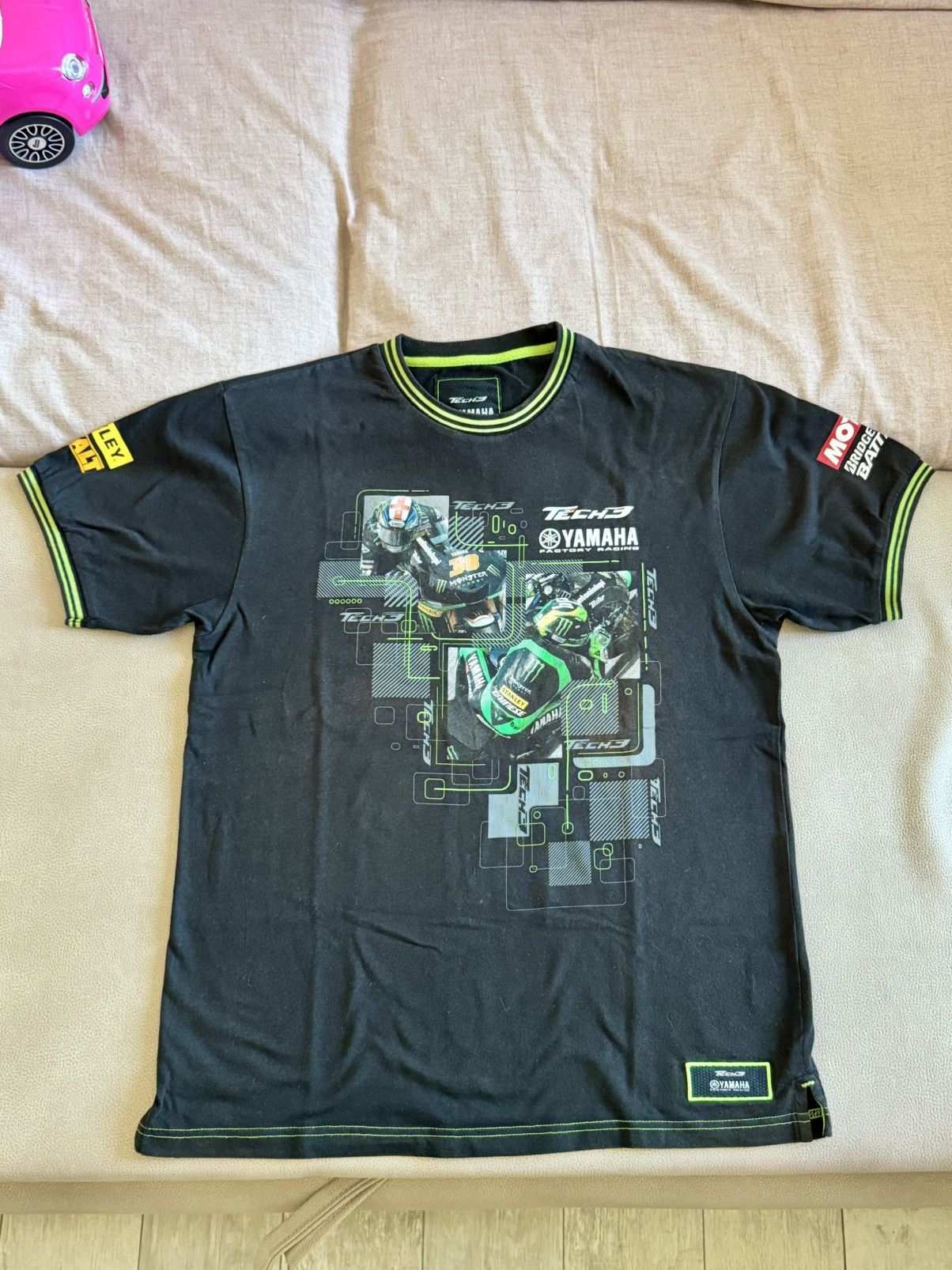 Yamaha Official Yamaha Tech3 MotoGP T-shirt size L Racing Team Size US L / EU 52-54 / 3 - 1 Thumbnail