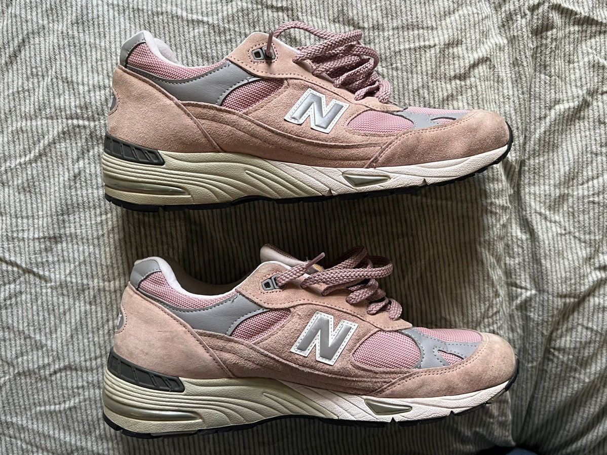 New Balance Mens Pink New Balance 991 Size US 10.5 / EU 43-44 - 6 Thumbnail