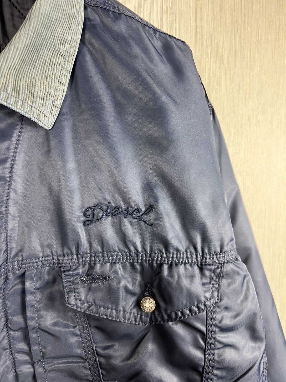Diesel Vintage 90s Diesel denver navy cropped nylon jacket italy Size US L / EU 52-54 / 3 - 9 Thumbnail