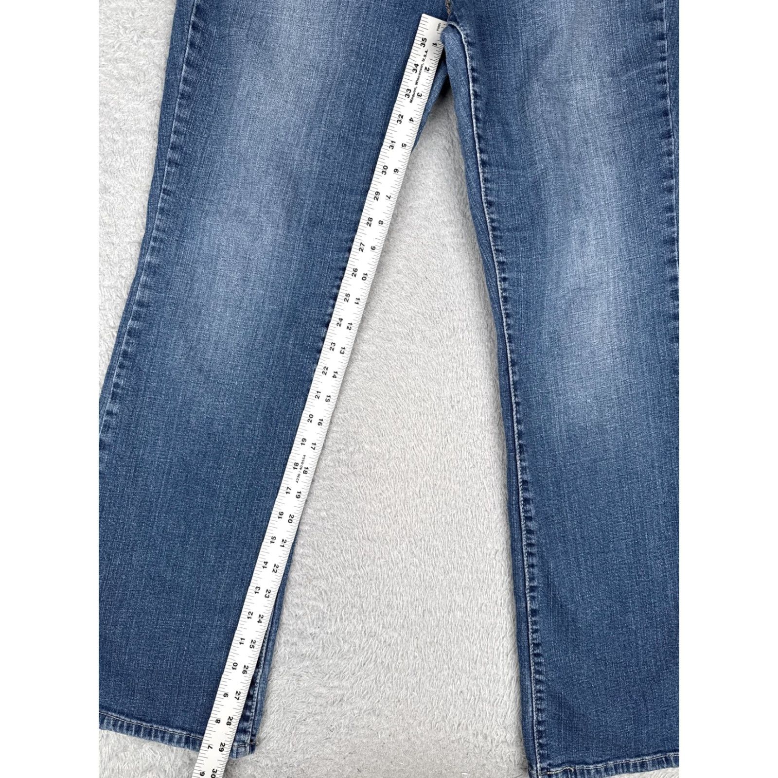 Levi's Levis Jeans Women 12 Blue Medium Wash Bootcut 32x30 Denim 5-Pocket Stretch Regular Mid Rise N/A Size 34" / US 12 / IT 48 - 7 Thumbnail