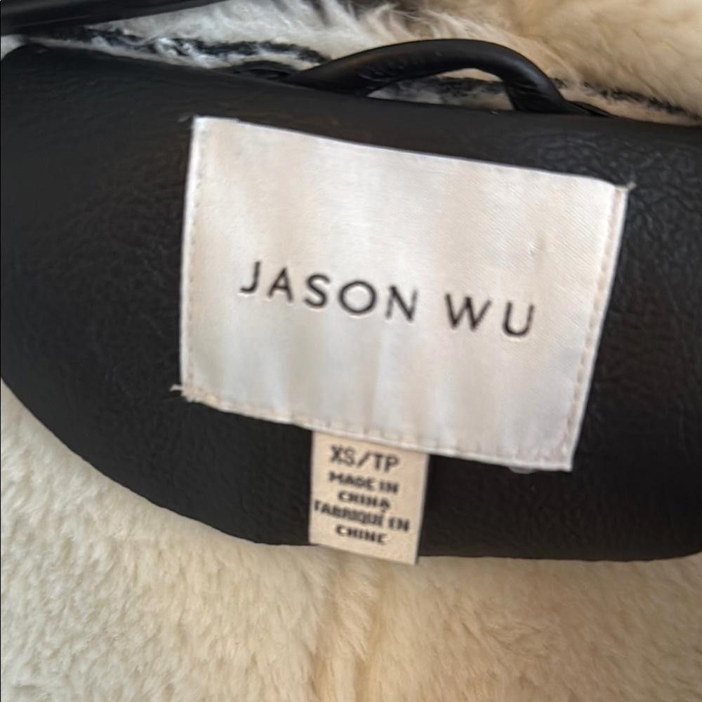 Designer Jason Wu Black Jacket with Cream Shearling used Size XS / US 0-2 / IT 36-38 - 2 Thumbnail