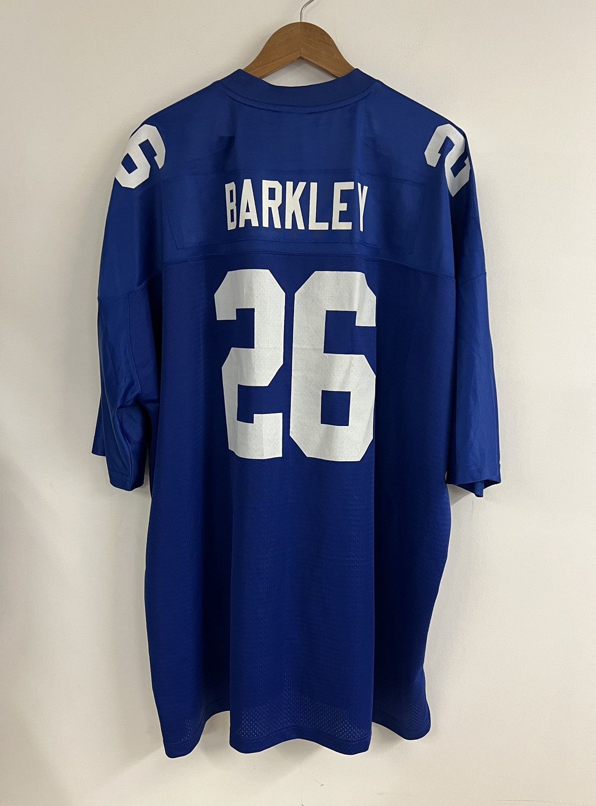 Buy the NWT Mens White New York Giants Saquon Barkley #26 Football