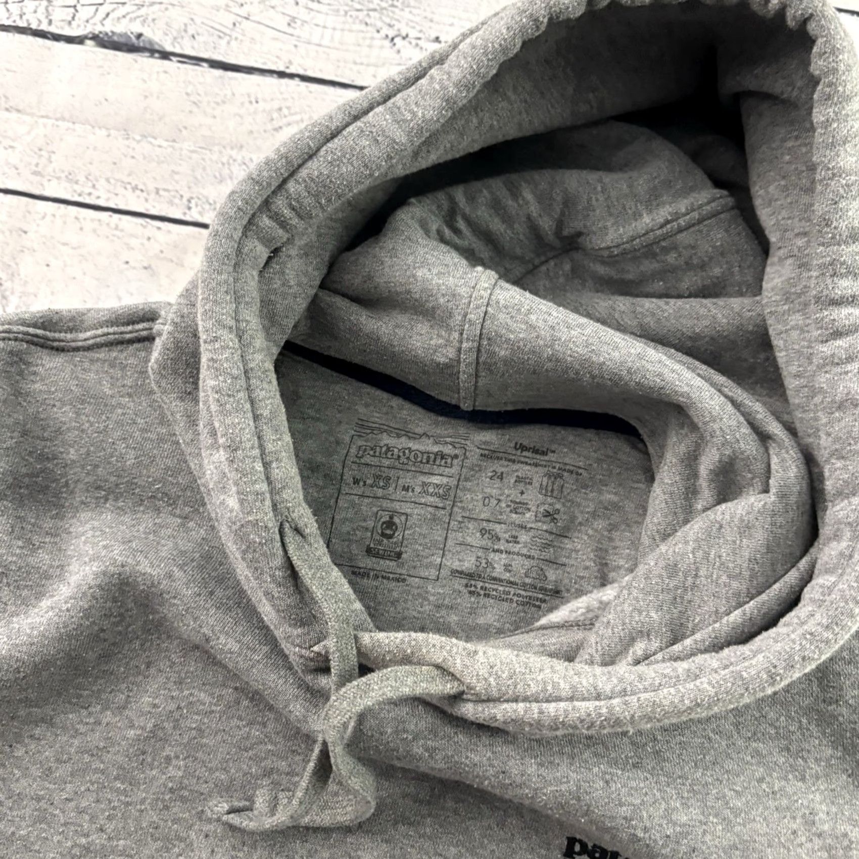 Patagonia Patagonia Pullover Hoodie Sweatshirt Hoodie Men 2XS XS Gray Pullover Patagonia Hoodie Gray 2XS XS Mens Womens Size XXS / US 00 / IT 34 - 5 Thumbnail