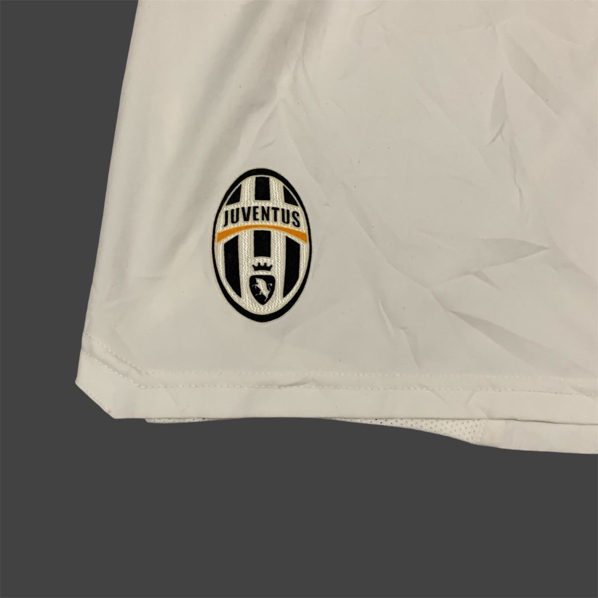 Nike × Vintage Vintage Nike Juventus soccer shorts 00s Size US 34 / EU 50 - 3 Thumbnail