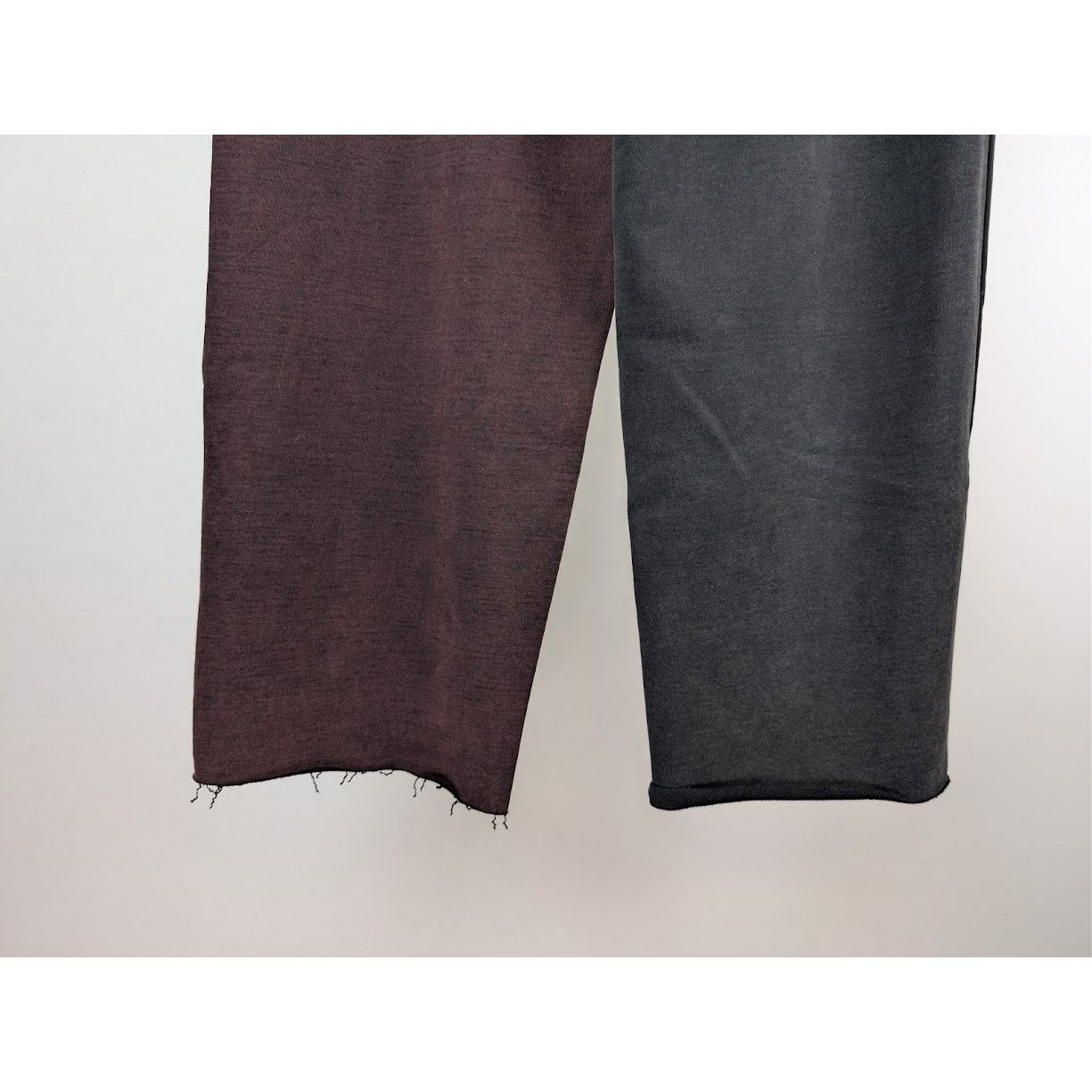 Vetements o1rshd1 Sweatpants & Joggers in Black/Burgundy Size US 32 / EU 48 - 14 Thumbnail