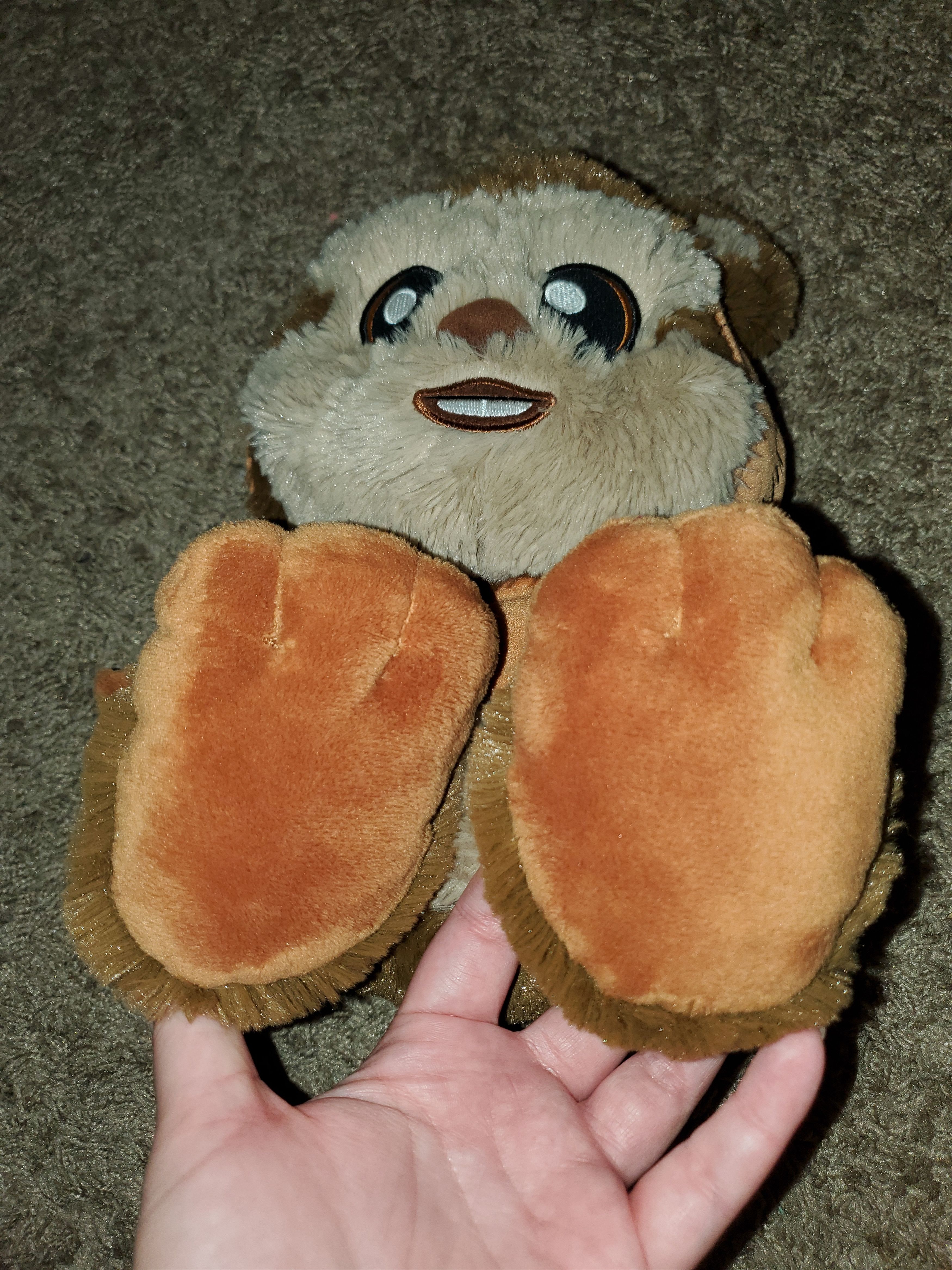 Disney *NWOT* Disney Star Wars Ewok Plush Size ONE SIZE - 2 Thumbnail