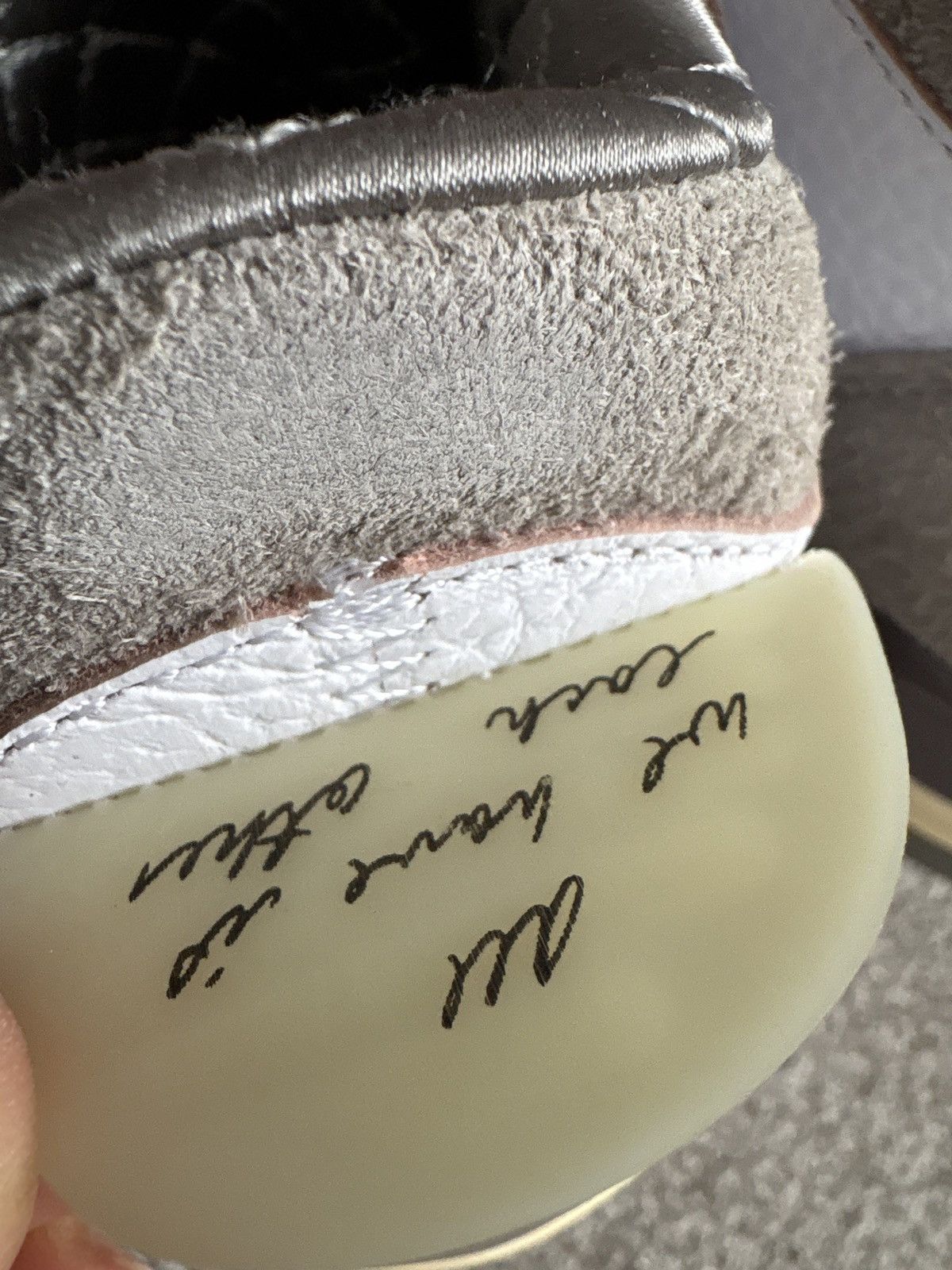 A Ma Maniere × Nike Jordan 3 a Ma Maniére Size US 9.5 / EU 42-43 - 14 Thumbnail