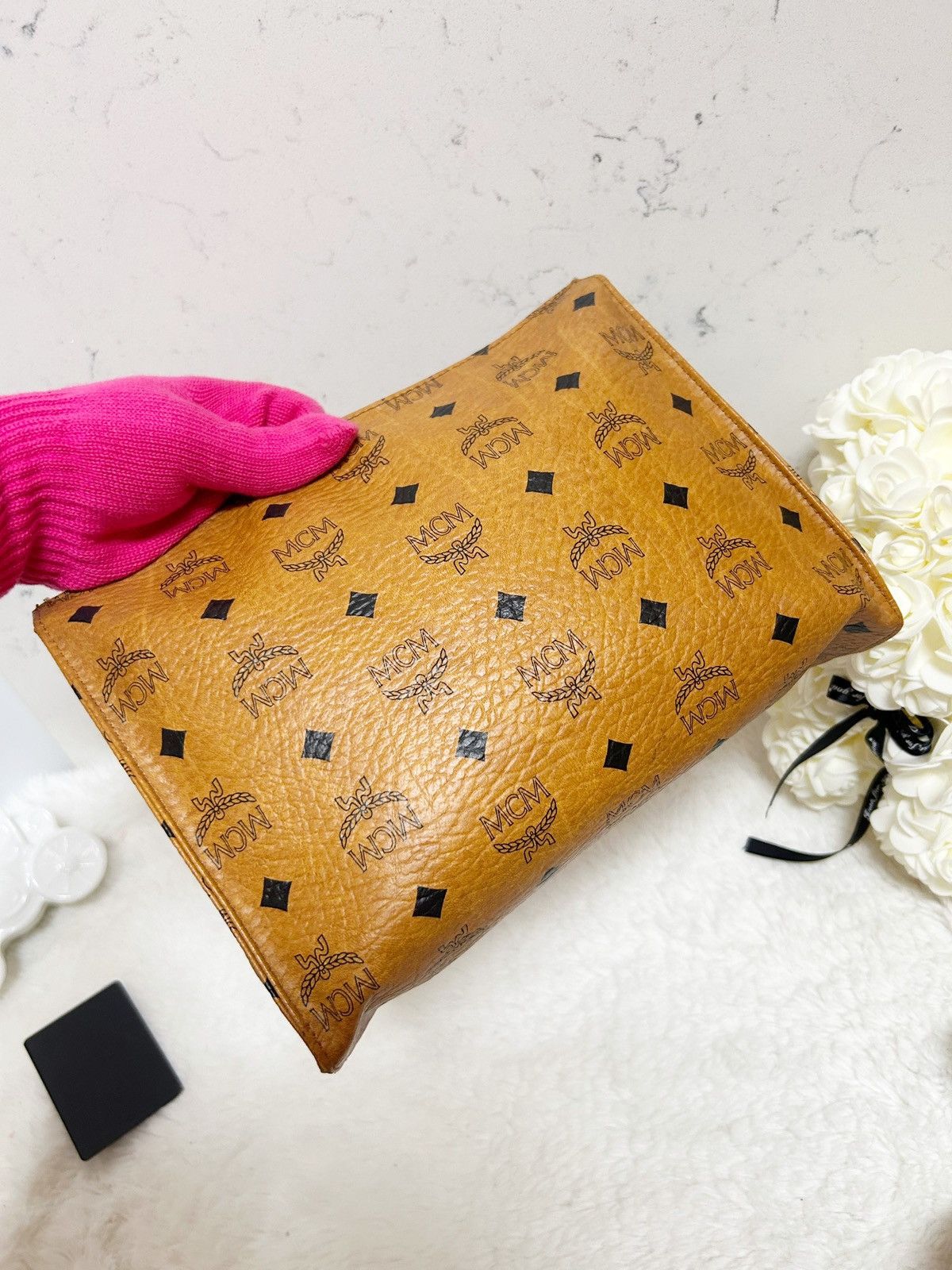 MCM Authentic MCM Cognac Monogram XL Cosmetic Bag / Clutch Size ONE SIZE - 10 Thumbnail