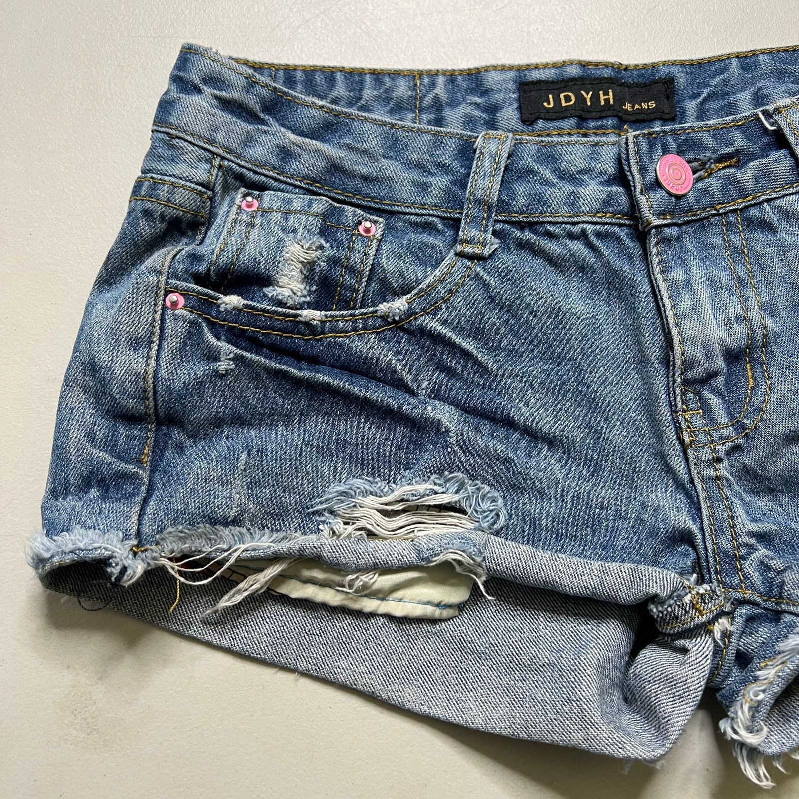 Other JDYH Women’s Distressed Denim Cutoff Shorts Size Small 27 Size 27" / US 4 / IT 40 - 2 Thumbnail