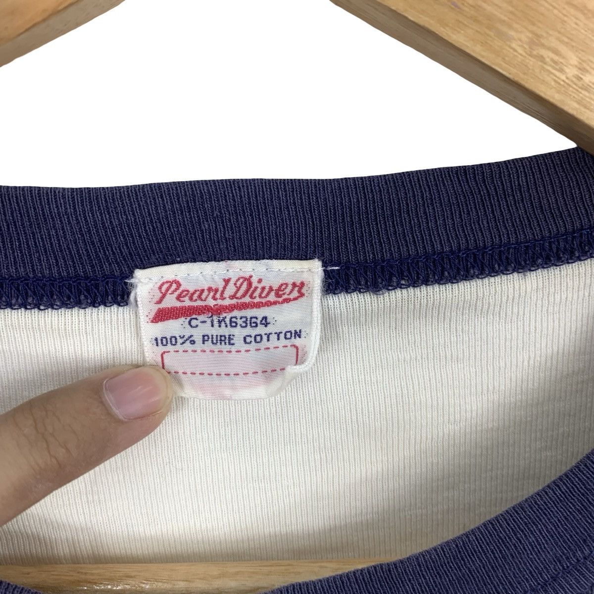 Vintage Vintage PEARL DIVER C.H.S Spell Out Logo Ringer Design Tee Size US XS / EU 42 / 0 - 7 Thumbnail