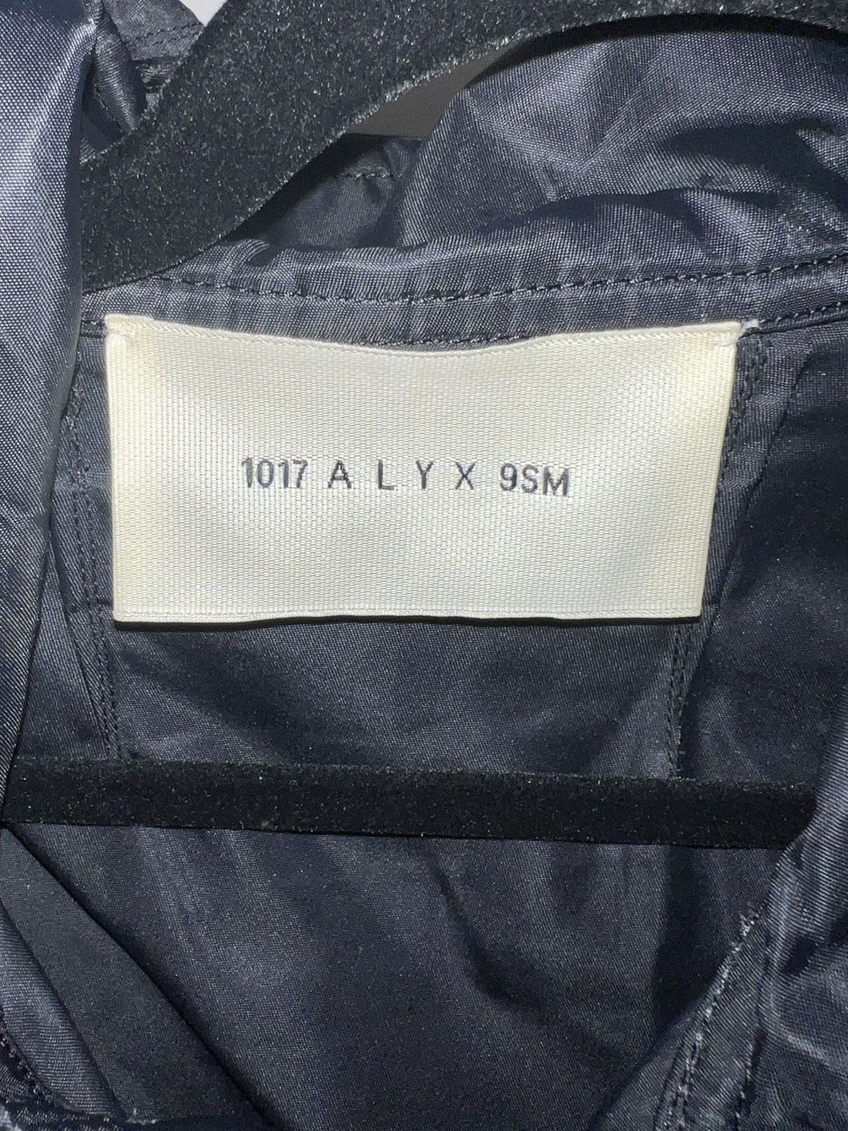 1017 ALYX 9SM 1017 ALYX Size US L / EU 52-54 / 3 - 4 Thumbnail