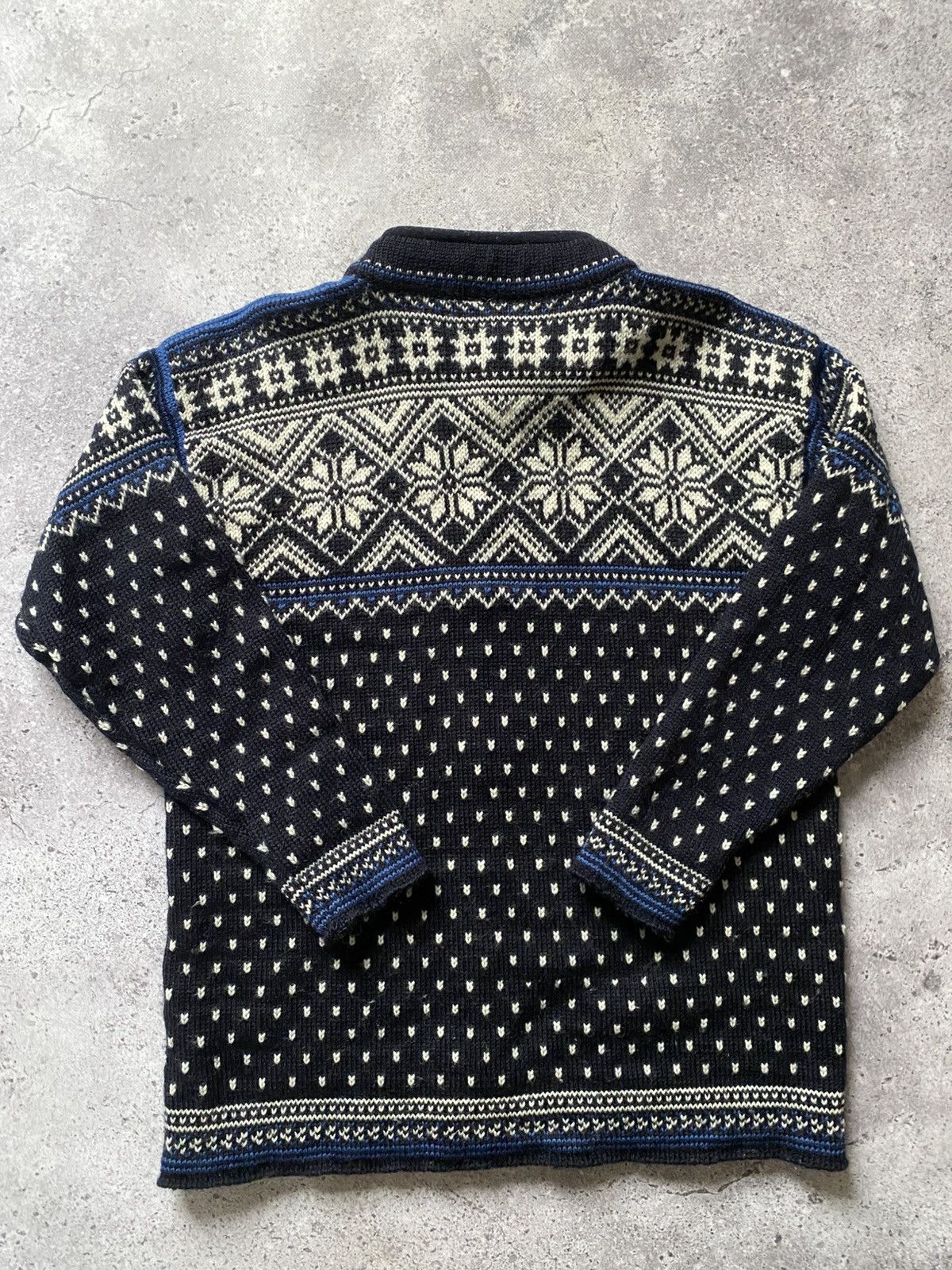Dale Of Norway Vintage Dale Of Norway Sweater Men Size M Wool Icelandic Size US M / EU 48-50 / 2 - 15 Thumbnail