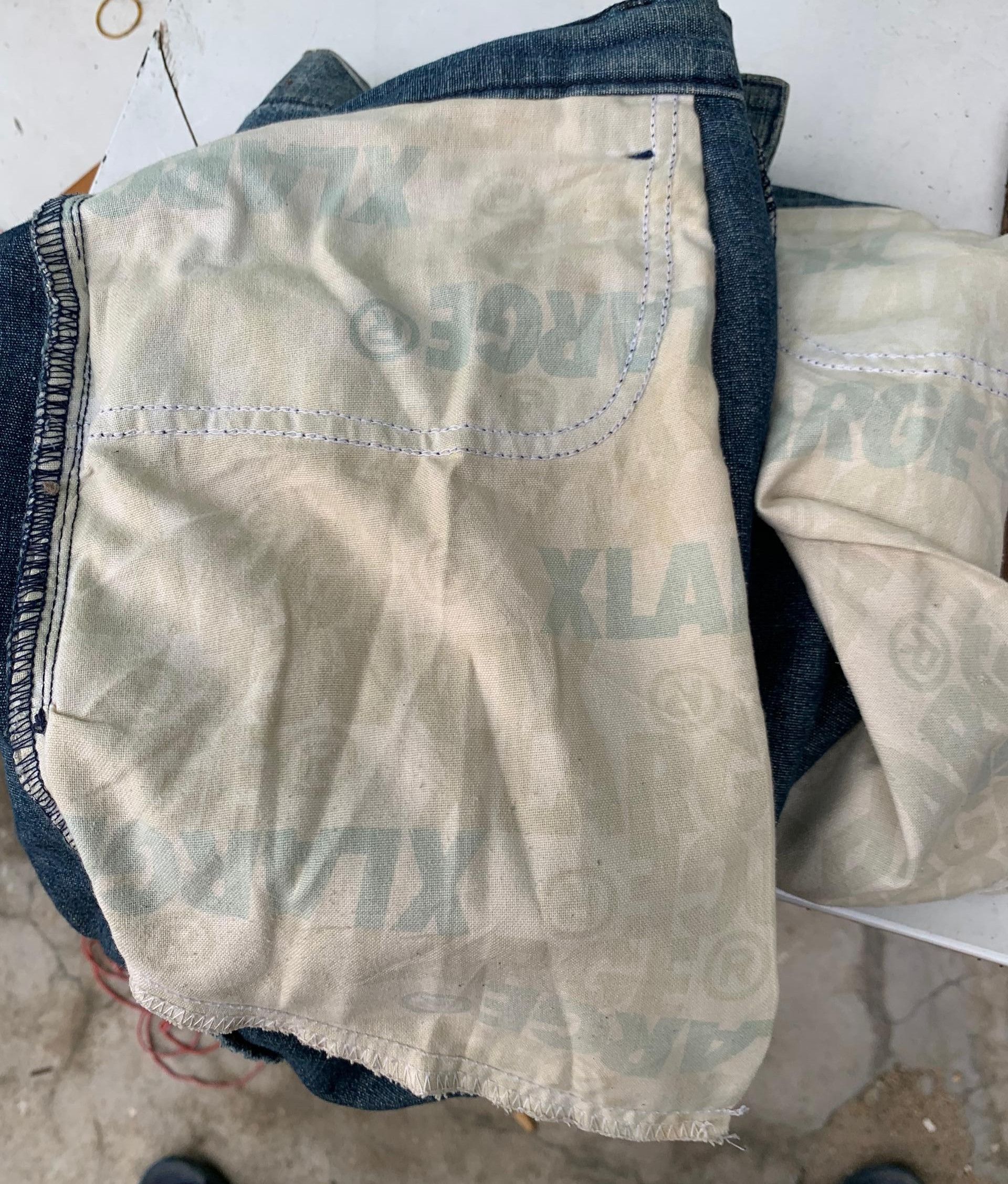 Vintage × X-LARGE × Xlarge Vintage Xlarge Denim Jeans Pants Size US 32 / EU 48 - 9 Thumbnail