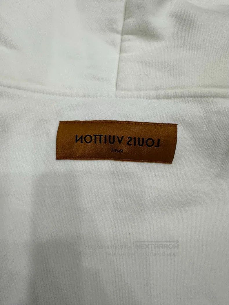 Louis Vuitton Louis Vuitton White Hooded Long Sleeve Sweatshirt Size US XL / EU 56 / 4 - 5 Thumbnail