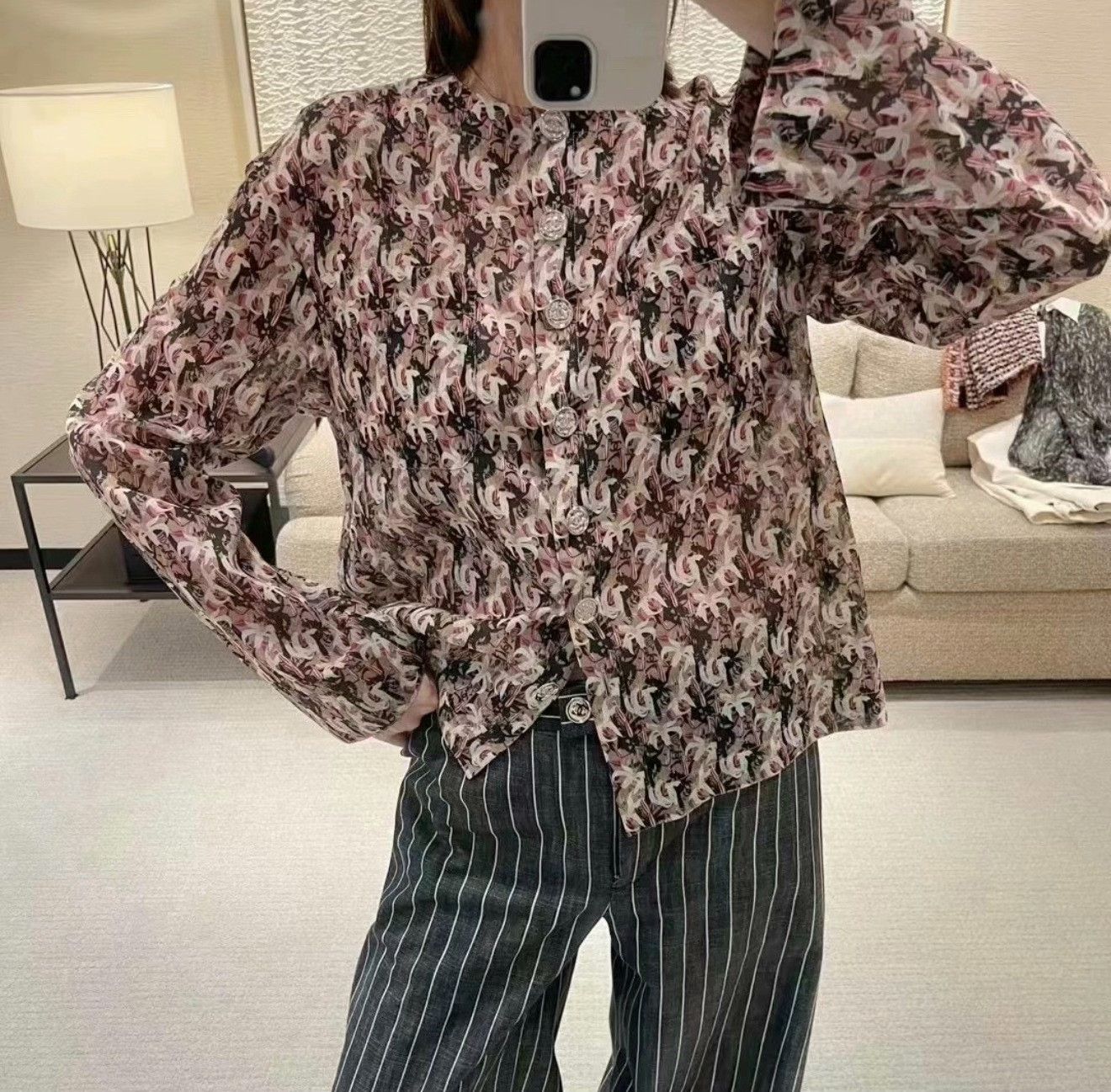 Chanel Chanel 23A Floral Double C Poplin Shirt Size XS / US 0-2 / IT 36-38 - 1 Thumbnail