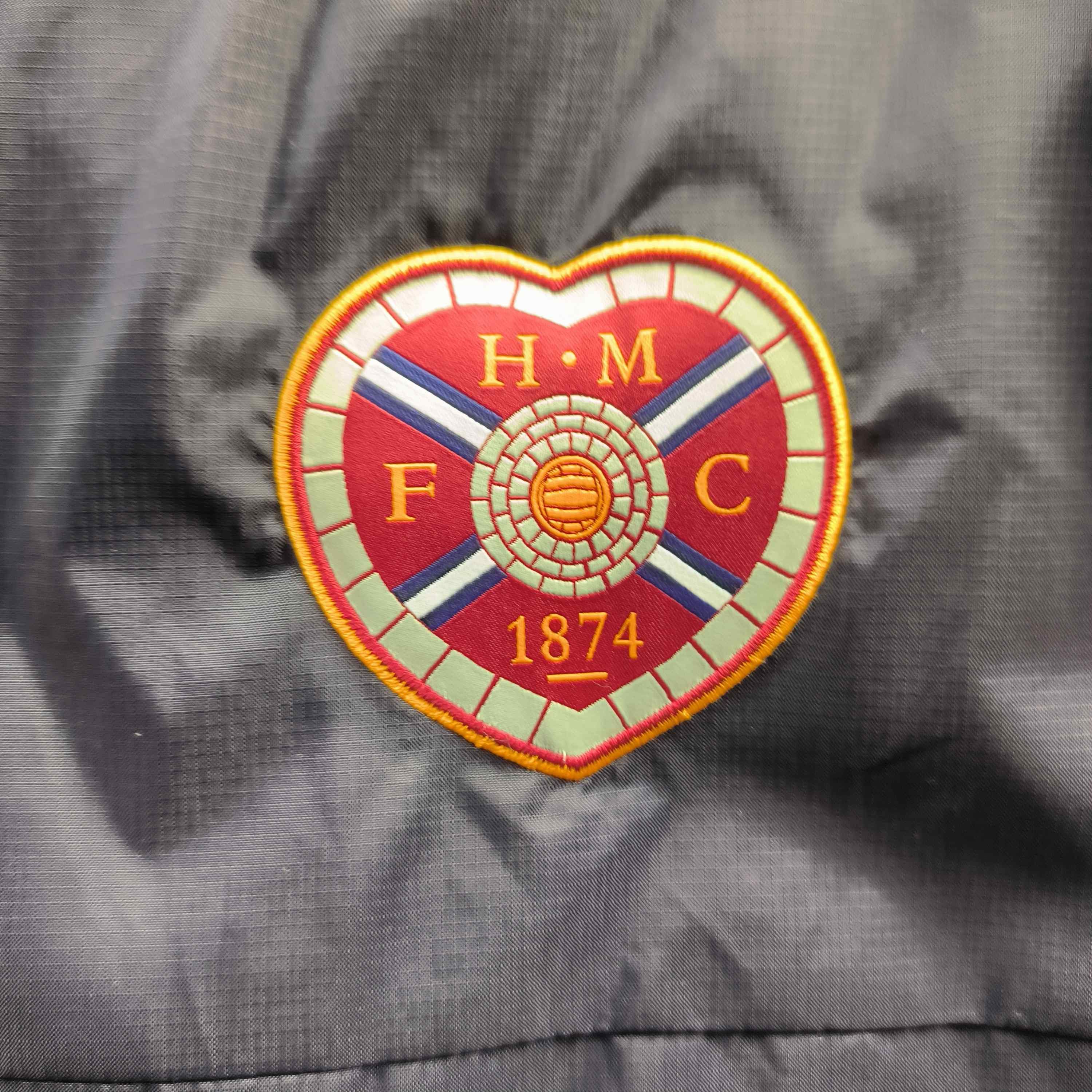 Puma Heart Of Midlothian 2016-17 Puma jacket size L Size US L / EU 52-54 / 3 - 3 Thumbnail