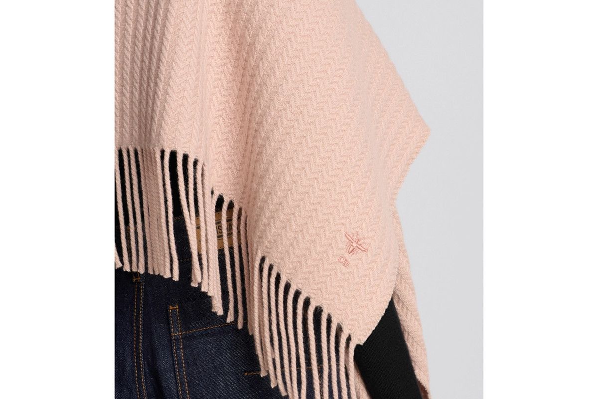 Dior o1bcso1str0226 Size:OS/Bee Scarf in Beige Size ONE SIZE - 6 Thumbnail