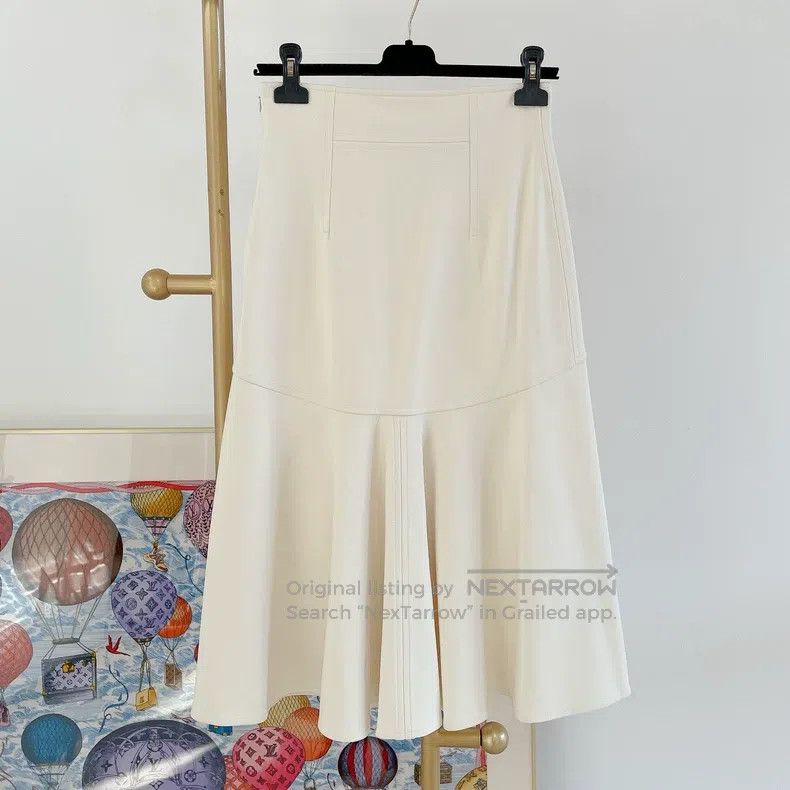 Hermes Hermes Beige pleated skirt Size 24" / US 00 / IT 34 - 2 Thumbnail