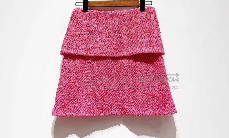 Chanel Chanel Early Spring Vacation Series Tweed Pink Skirt Size 42" / US 20 - 2 Thumbnail