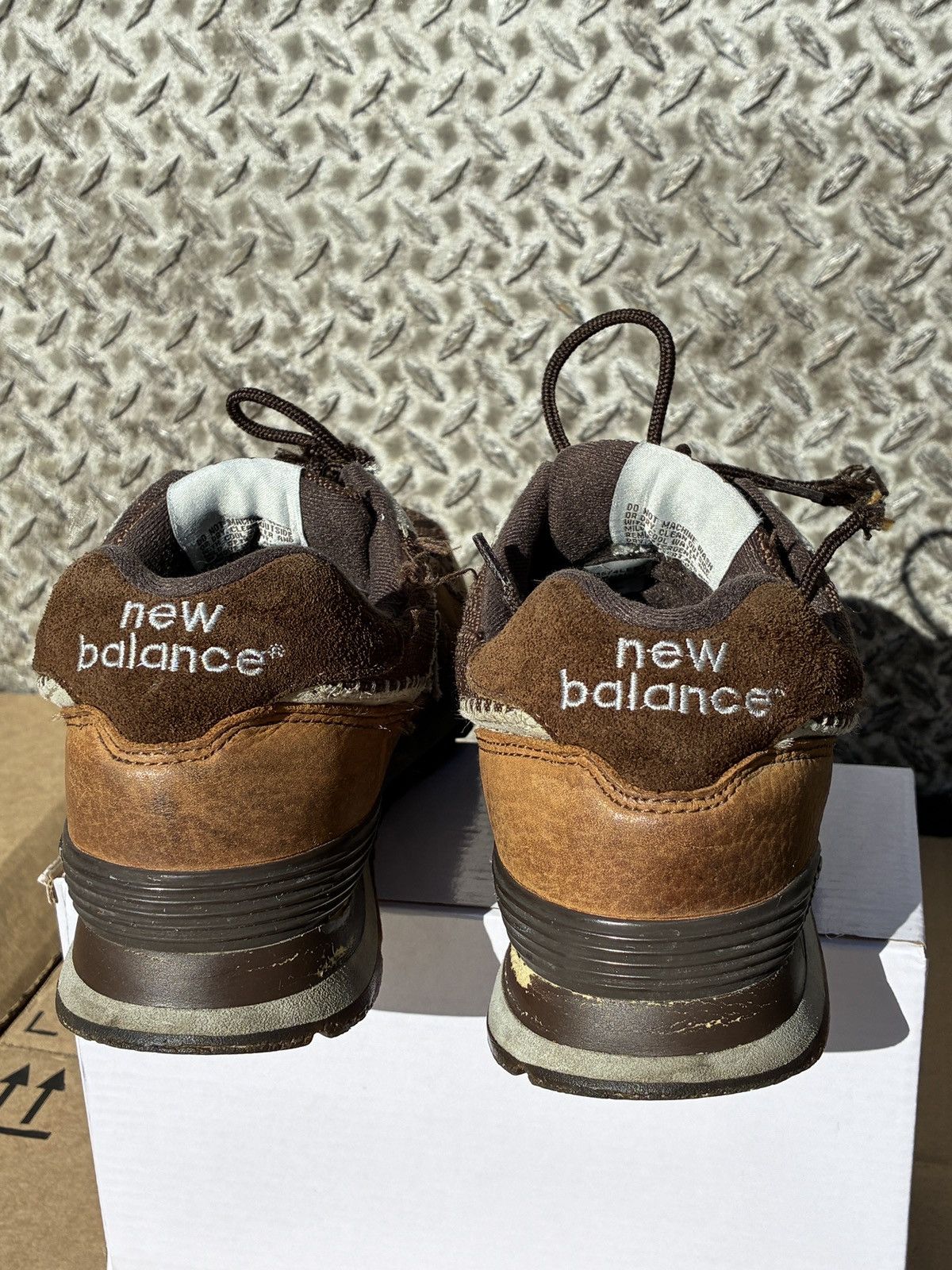 New Balance Size 8 - New Balance Chocolate Thunder Brown Suede Leather Size US 8 / EU 41 - 4 Thumbnail
