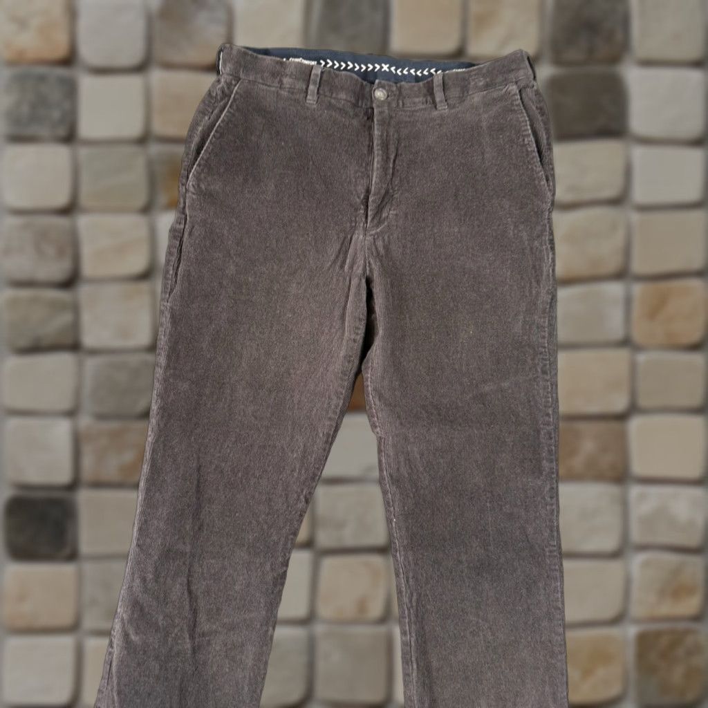 Roundtree & Yorke Roundtree & Yorke Corduroy Pants Mens 36x30 Gray Stretch Flat Front Straight Leg Size US 36 / EU 52 - 1 Thumbnail