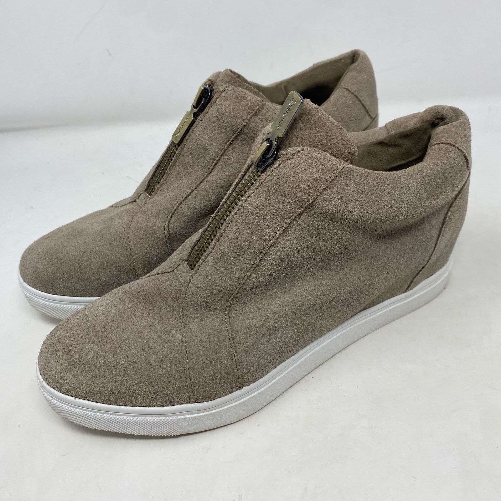 Blondo Blondo Taupe Leather Hidden Wedge Ankle Booties Womens 7.5 Size US 7.5 / IT 37.5 - 1 Thumbnail