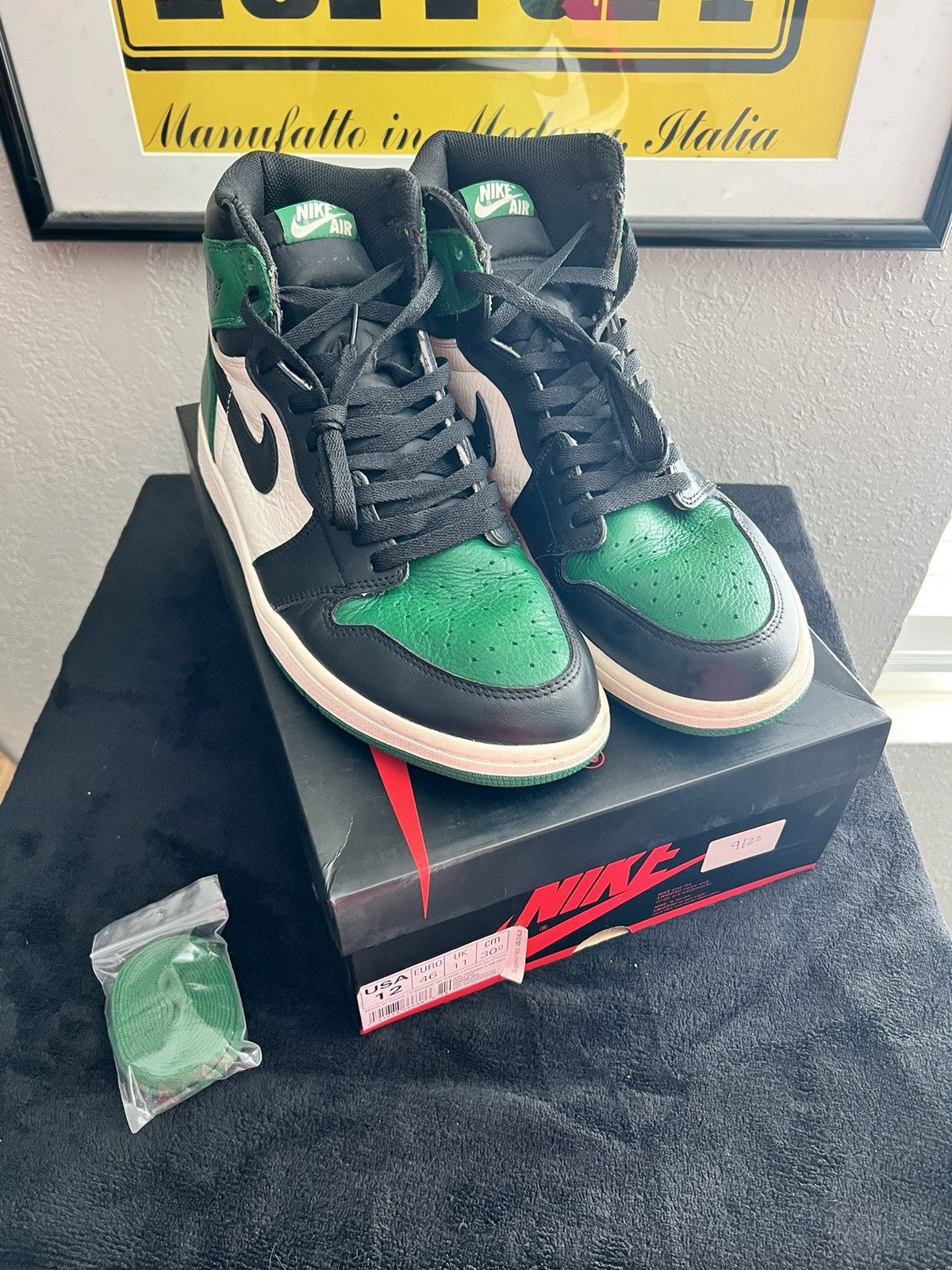 Air Jordan Retro “Pine Green” Size 12