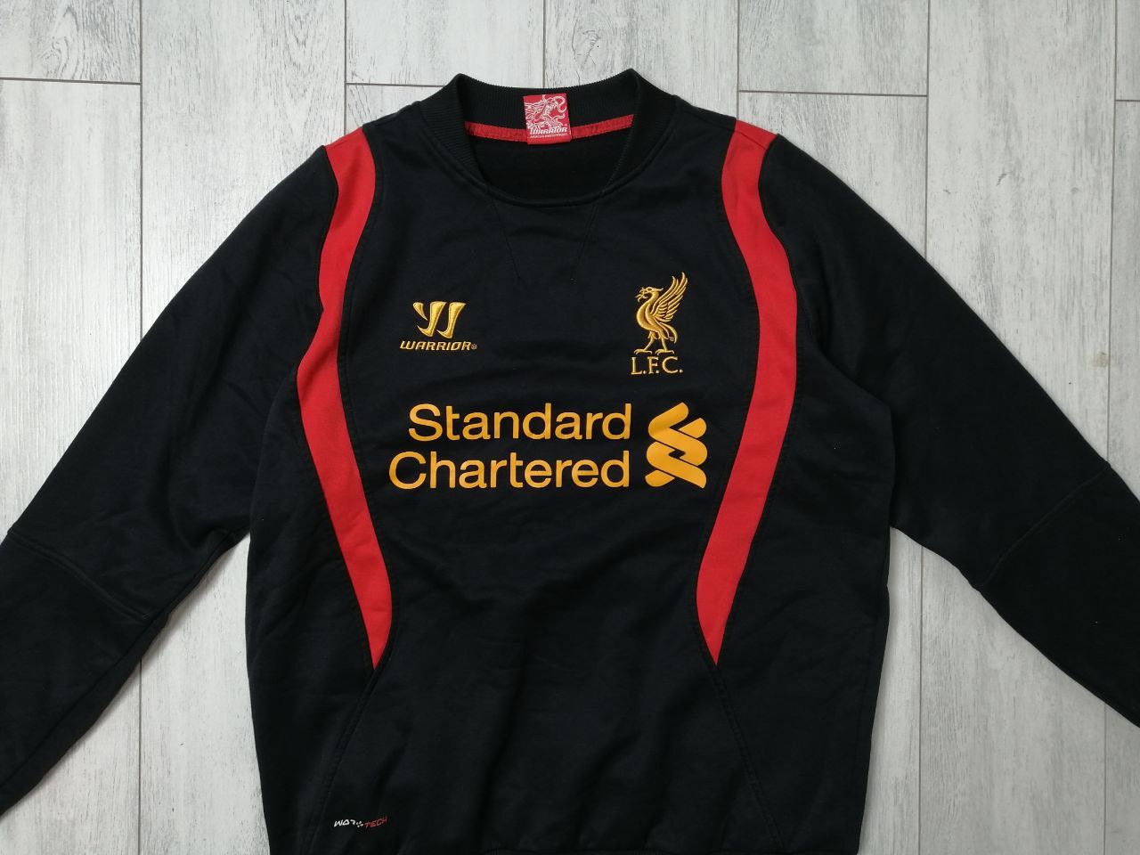 Warrior 2012-13 Liverpool Warrior Sweatshirt size M Size US M / EU 48-50 / 2 - 3 Thumbnail