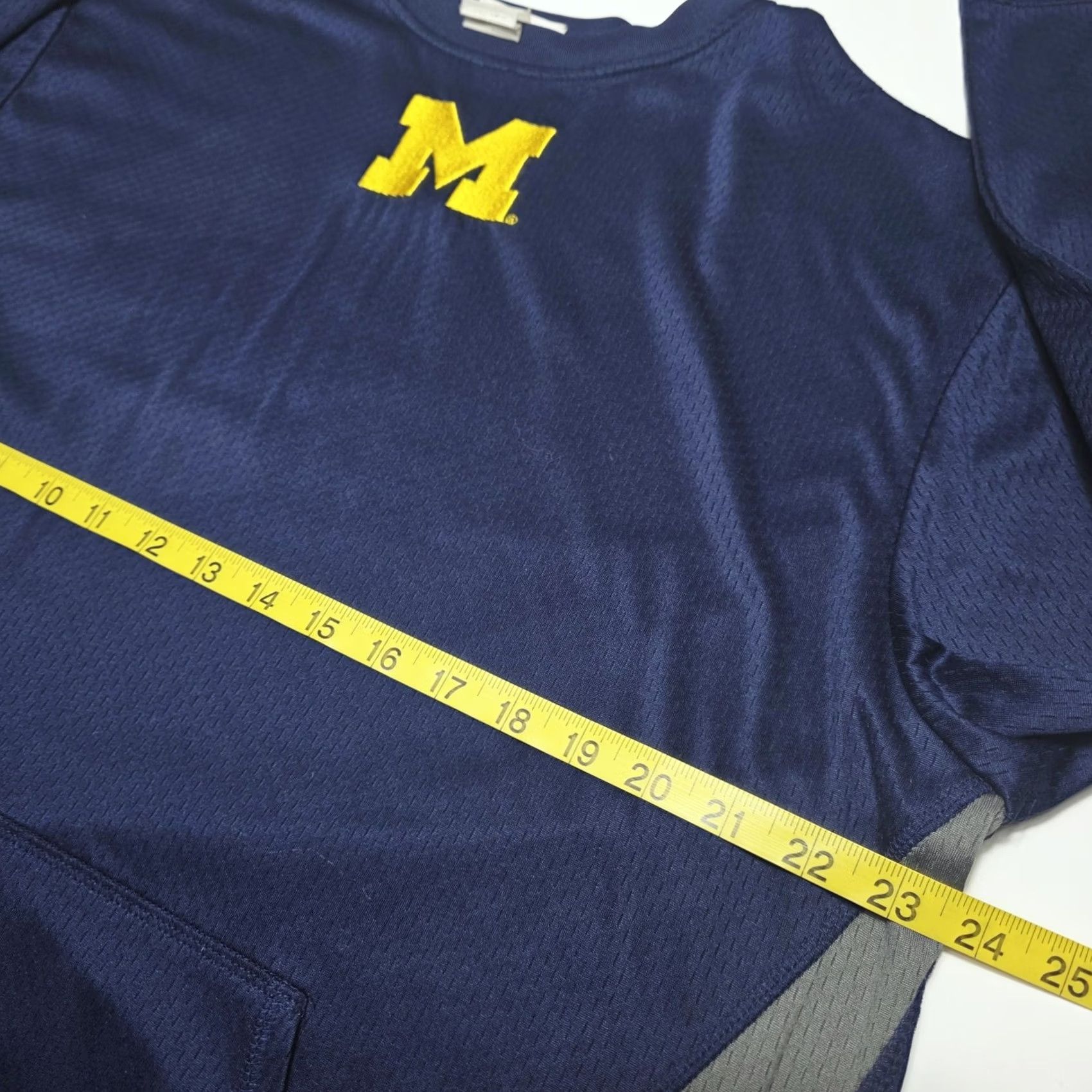 NCAA Michigan Wolverines Athletic Sweatshirt Mens Large Pullover Section 101 NCAA Size US L / EU 52-54 / 3 - 3 Thumbnail