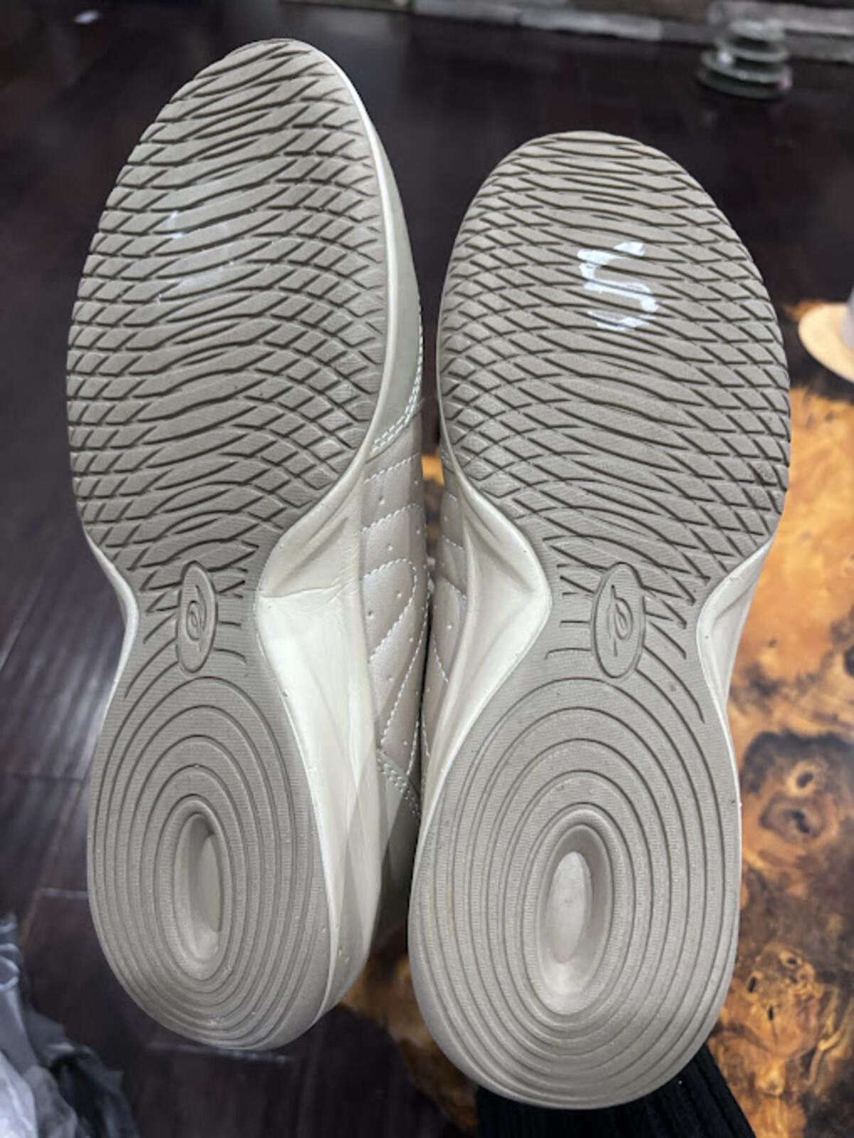Unknown London Light Beige Casual Sneakers Size 9.5 us Size US 7.5 / IT 37.5 - 5 Thumbnail