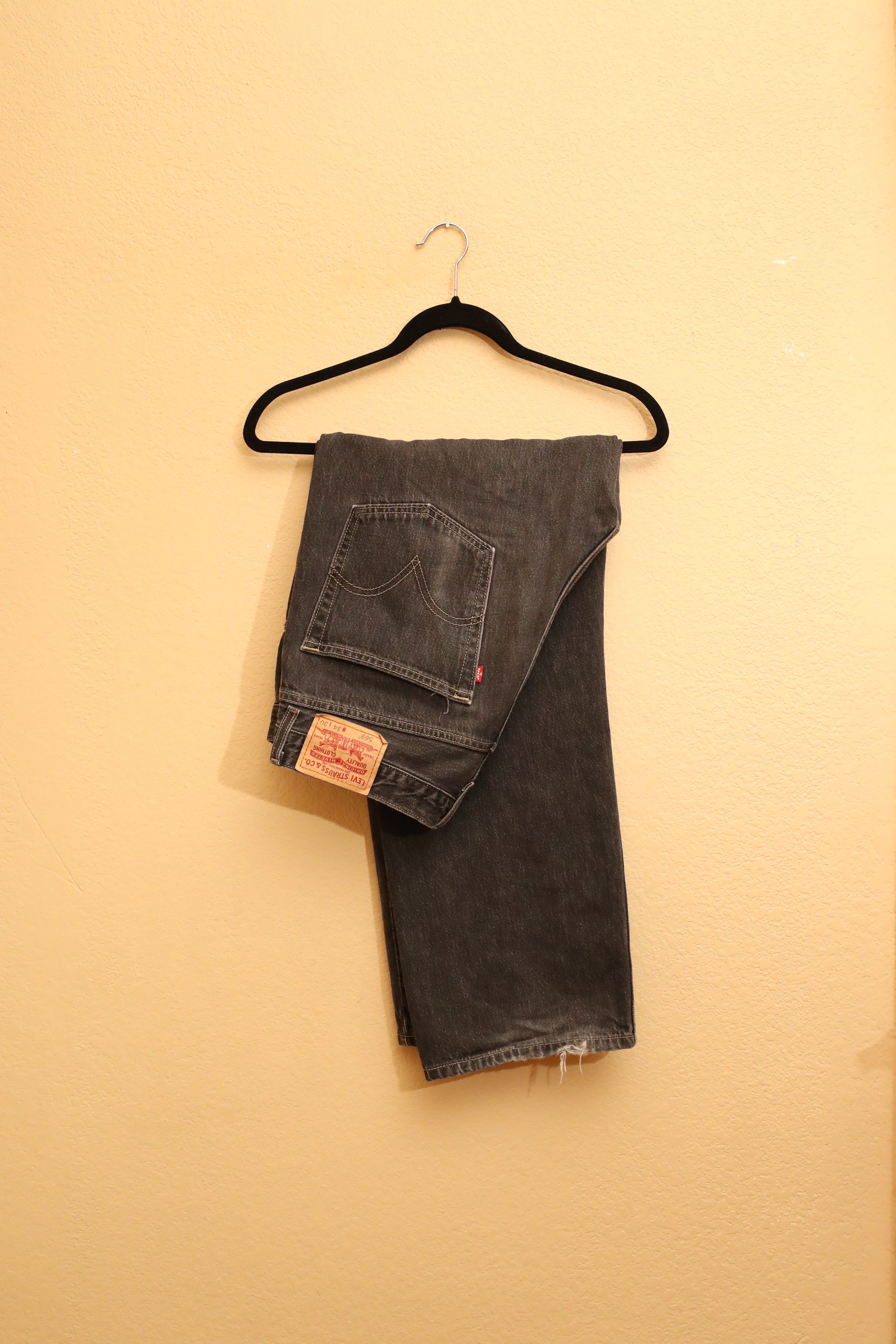 Levi's Levis 569 LOOSE STRAIGHT FIT MEN'S JEANS (34x32) Size US 36 / EU 52 - 2 Thumbnail