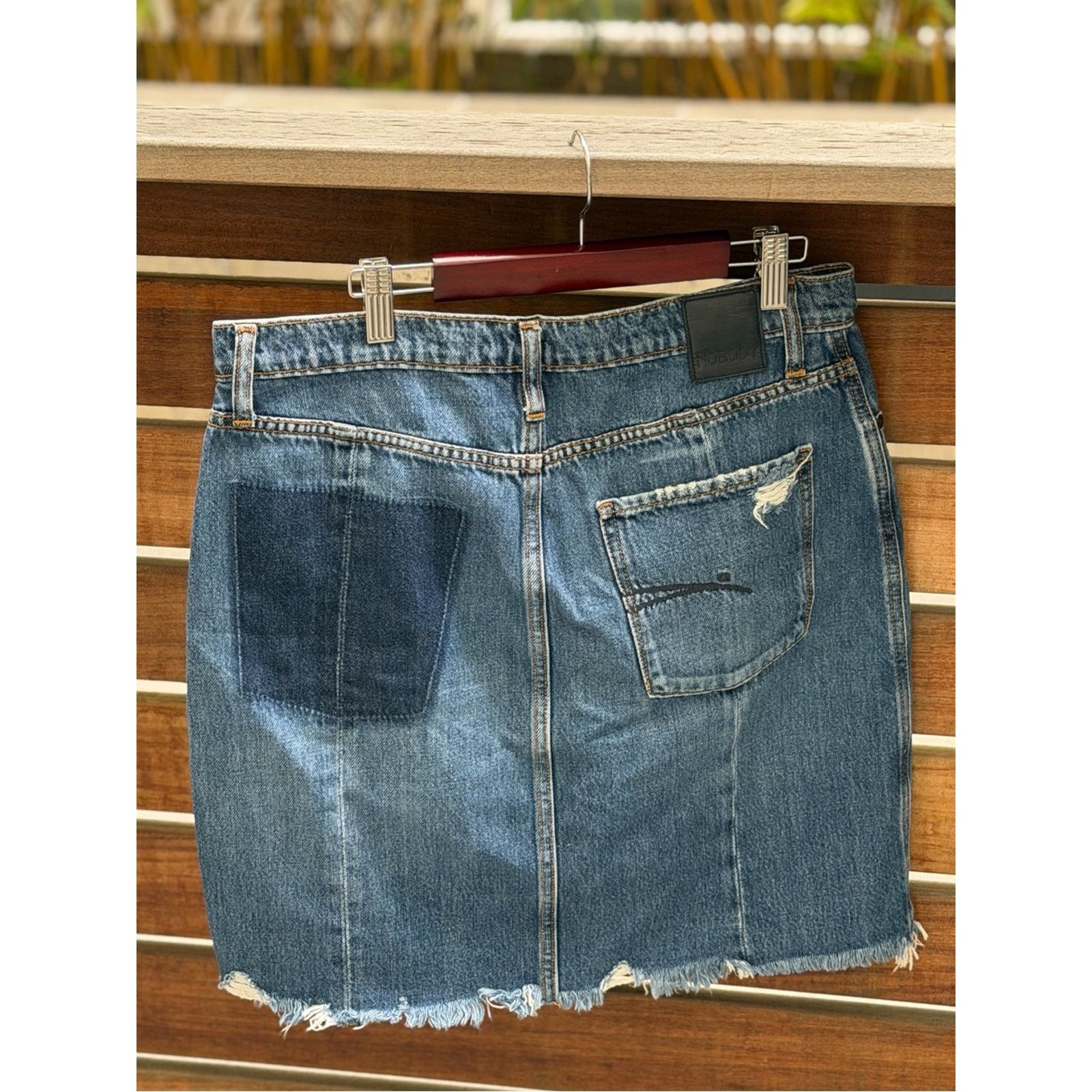 Nobody Denim Authentic Nobody Denim Distressed Jean Mini Skirt Size 29 Size 29" - 4 Thumbnail