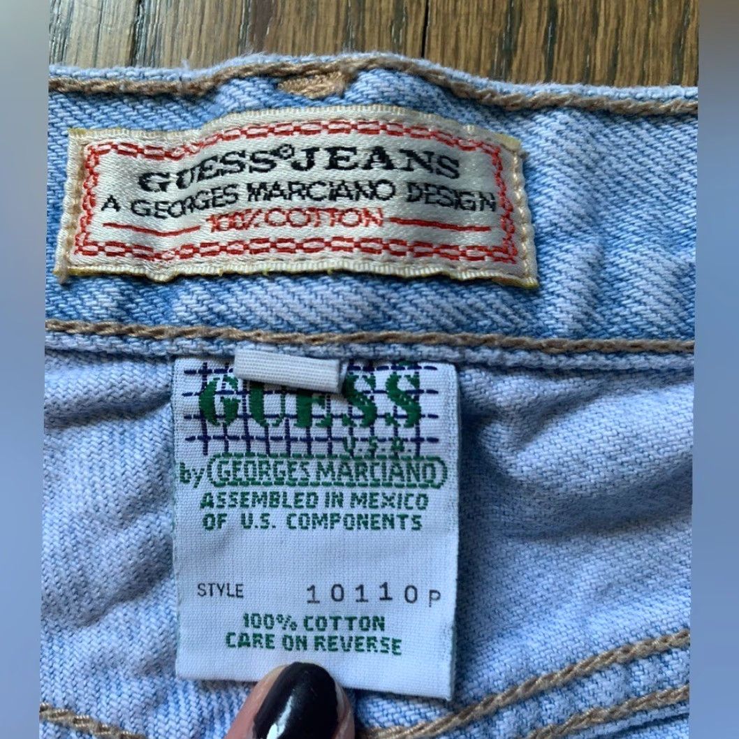 Guess **Vintage Guess Blue Ankle Jeans Size 30 Regular** Vintage Guess Blue Ankle Jeans Size 30 Regular User: Vintage Guess Blue Ankle Jeans Size 30 Regular Size 30" / US 8 / IT 44 - 3 Thumbnail