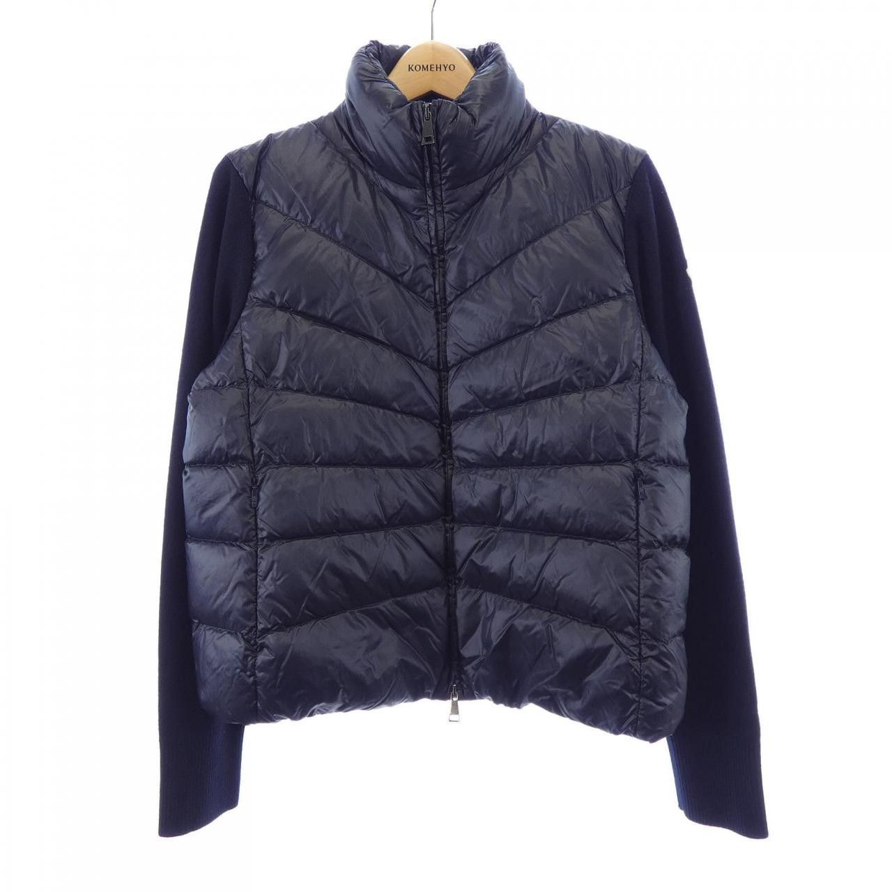Moncler Moncler Moncler Down Jacket Textile Outerwear 20939B00012 DUTY FREE for USA Size ONE SIZE - 1 Thumbnail