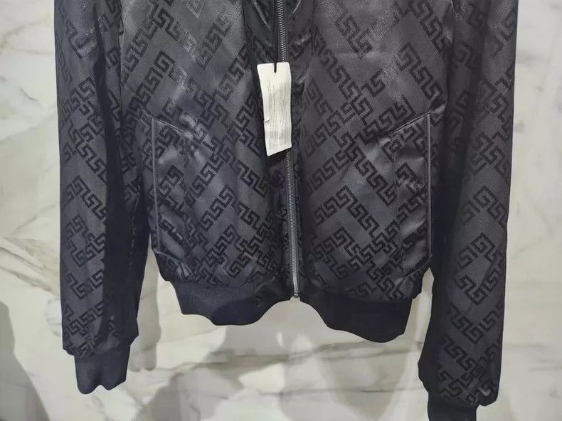 Versace Versace Puffed jacket coat Size US L / EU 52-54 / 3 - 2 Thumbnail