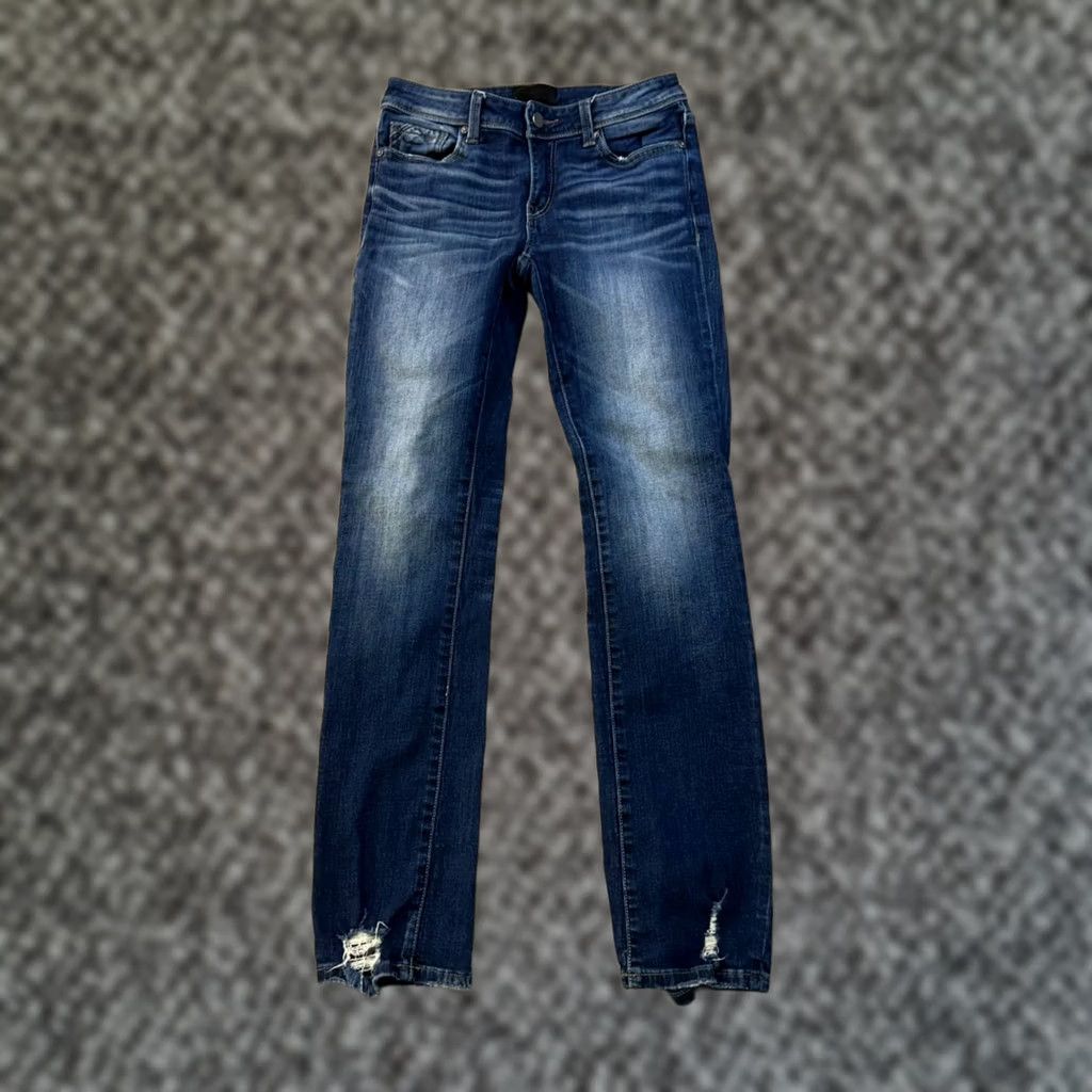 Buckle Black Buckle Black Jeans Women 26x32 Blue Denim Mid Rise 5-Pocket Stretch Bootcut Regular Size Type Jeans Waist 26 in Blues Womens Size 26" / US 2 / IT 38 - 1 Thumbnail