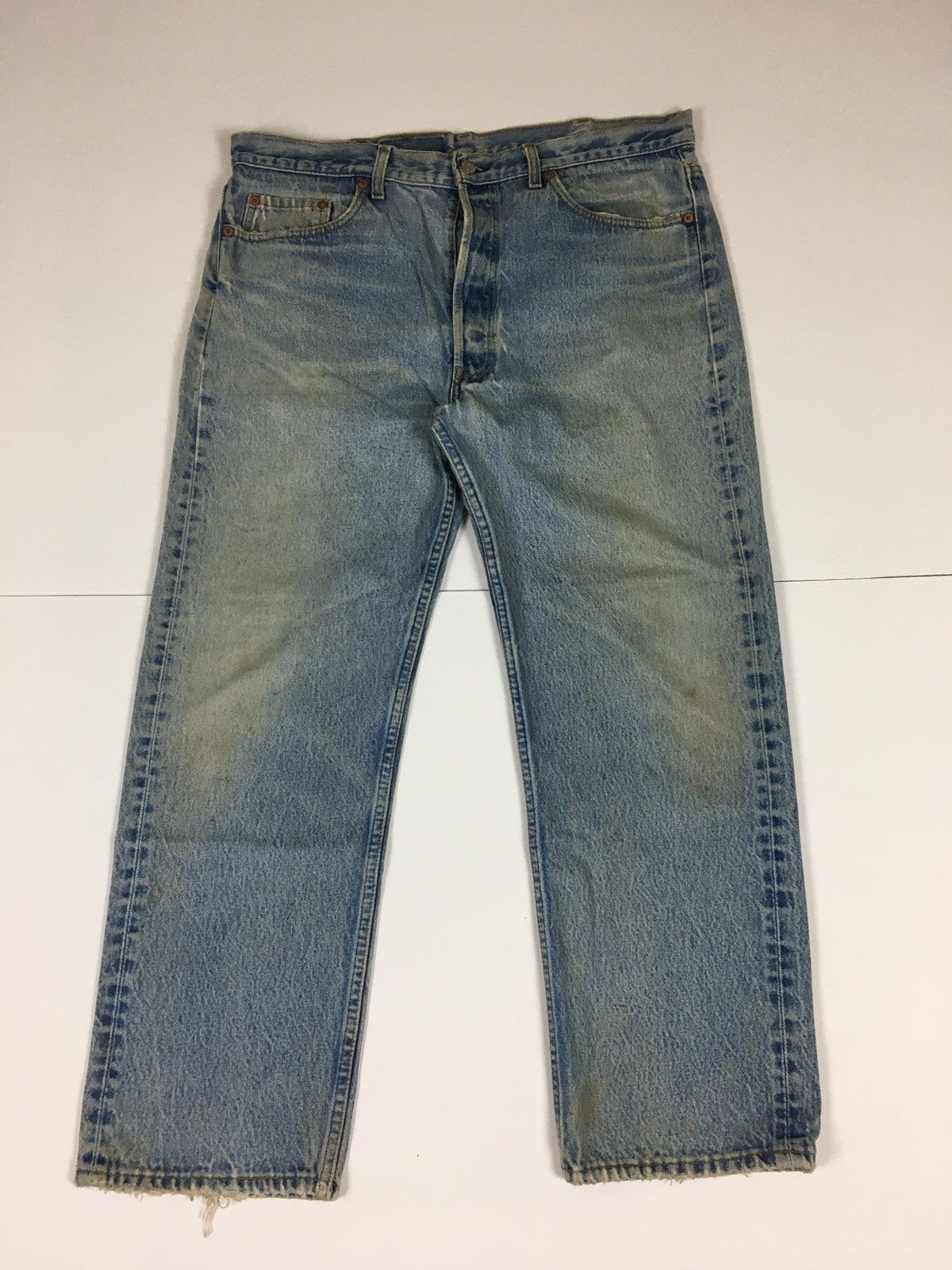 Levi's Vintage Clothing Vintage Levi’s 501xx Distress Denim Size US 40 / EU 56 - 1 Thumbnail