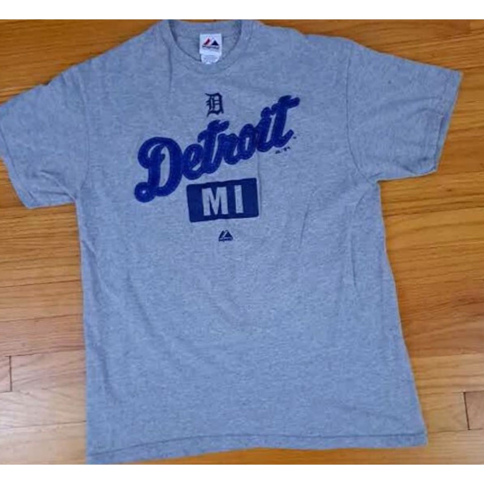 Vintage Majestic Detroit Michigan T-Shirt Size L Gray Regular Short Sleeve Baseball Embossed Print Men Size US L / EU 52-54 / 3 - 2 Thumbnail