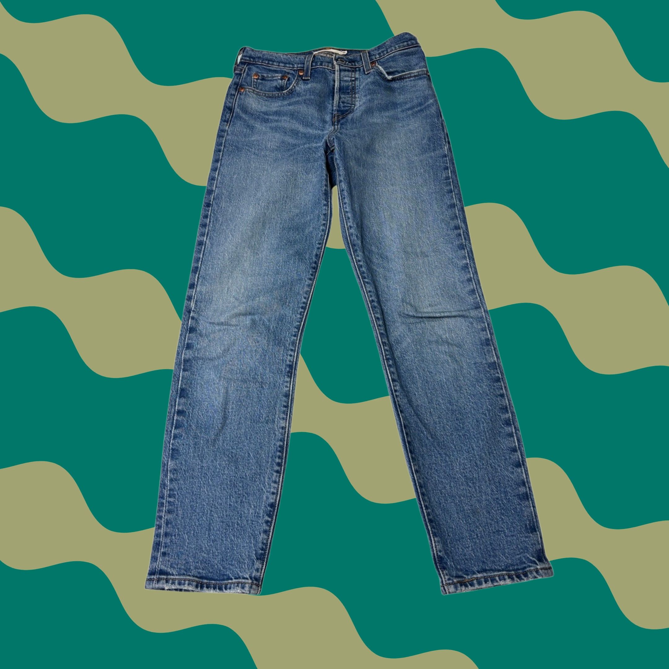 Levi's VINTAGE Levis Premium Wedgie Straight Jeans Blue Medium Wash Womens 26X27 Size 26" / US 2 / IT 38 - 1 Thumbnail