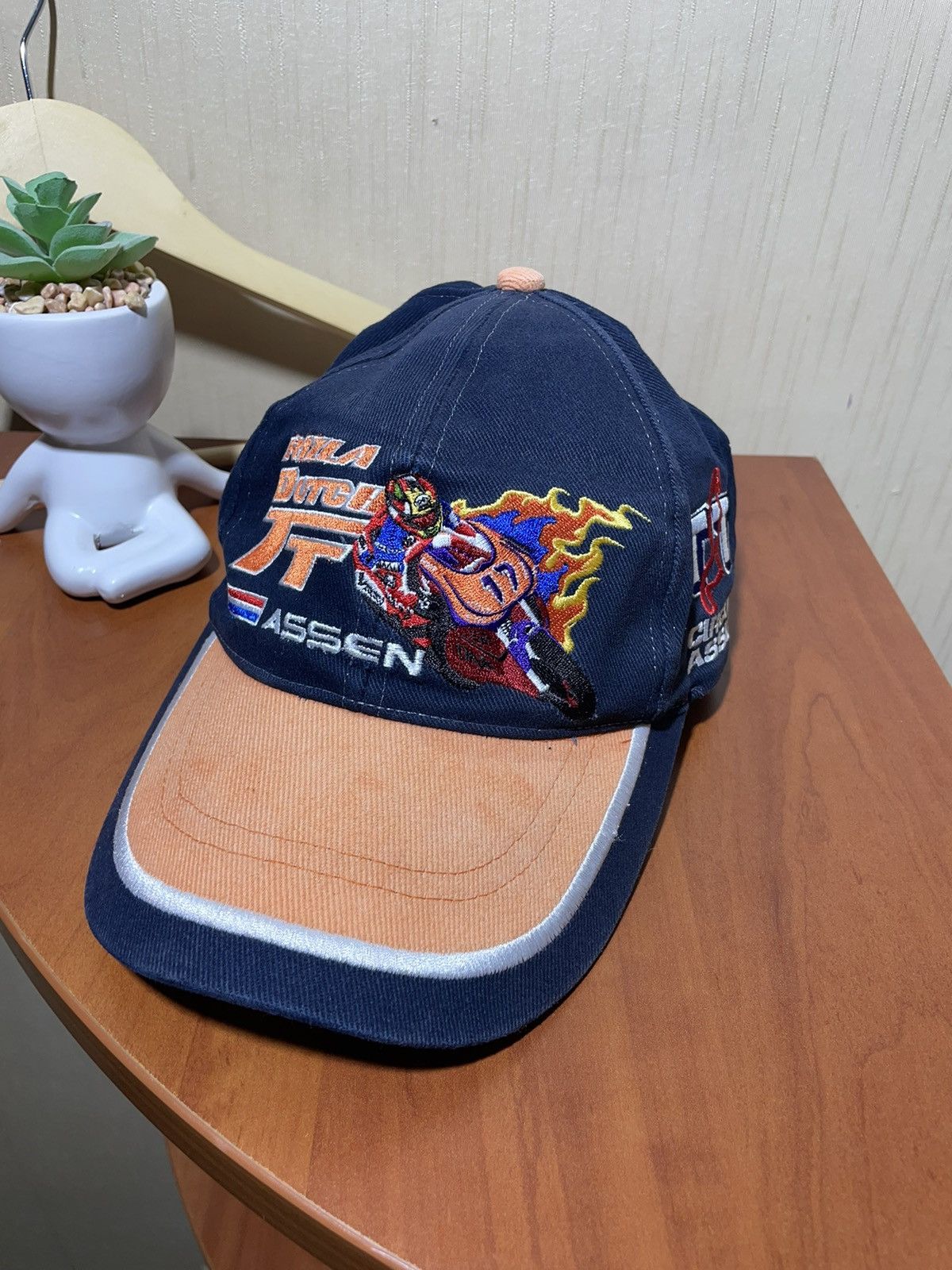 Vintage isle of man tt racing biker cap vintage Size ONE SIZE - 1 Thumbnail