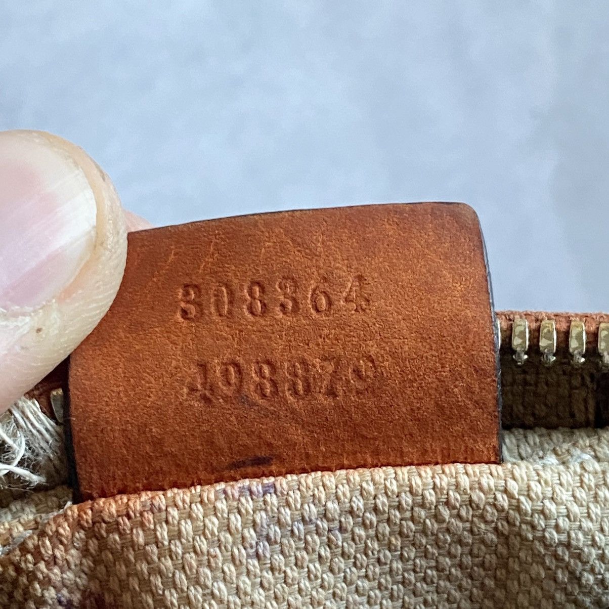 Gucci ❗️Trashed❗️Gucci Soho Disco Bag GG Faded Distressed Vintage Size ONE SIZE - 22 Thumbnail