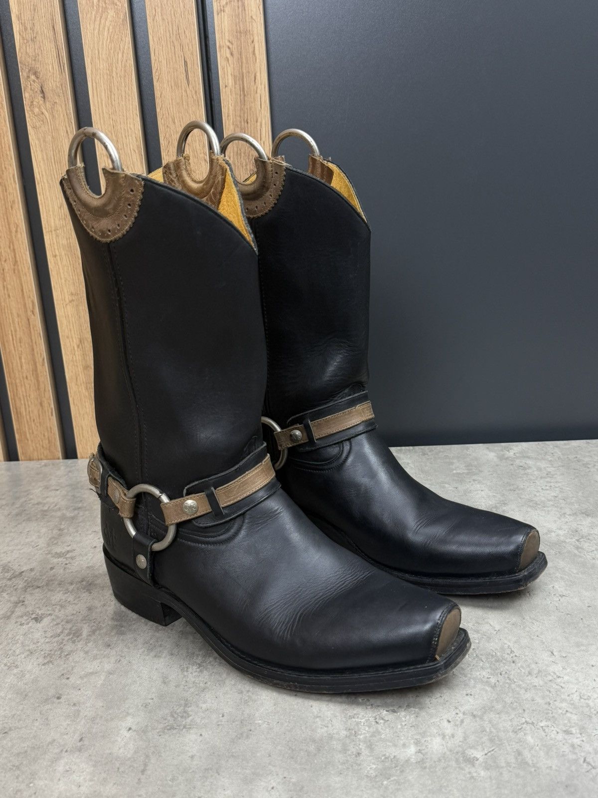 Marlboro Classics Vintage Marlboro Classics Western Cowboy Boots Size 44 Size US 11 / EU 44 - 1 Thumbnail
