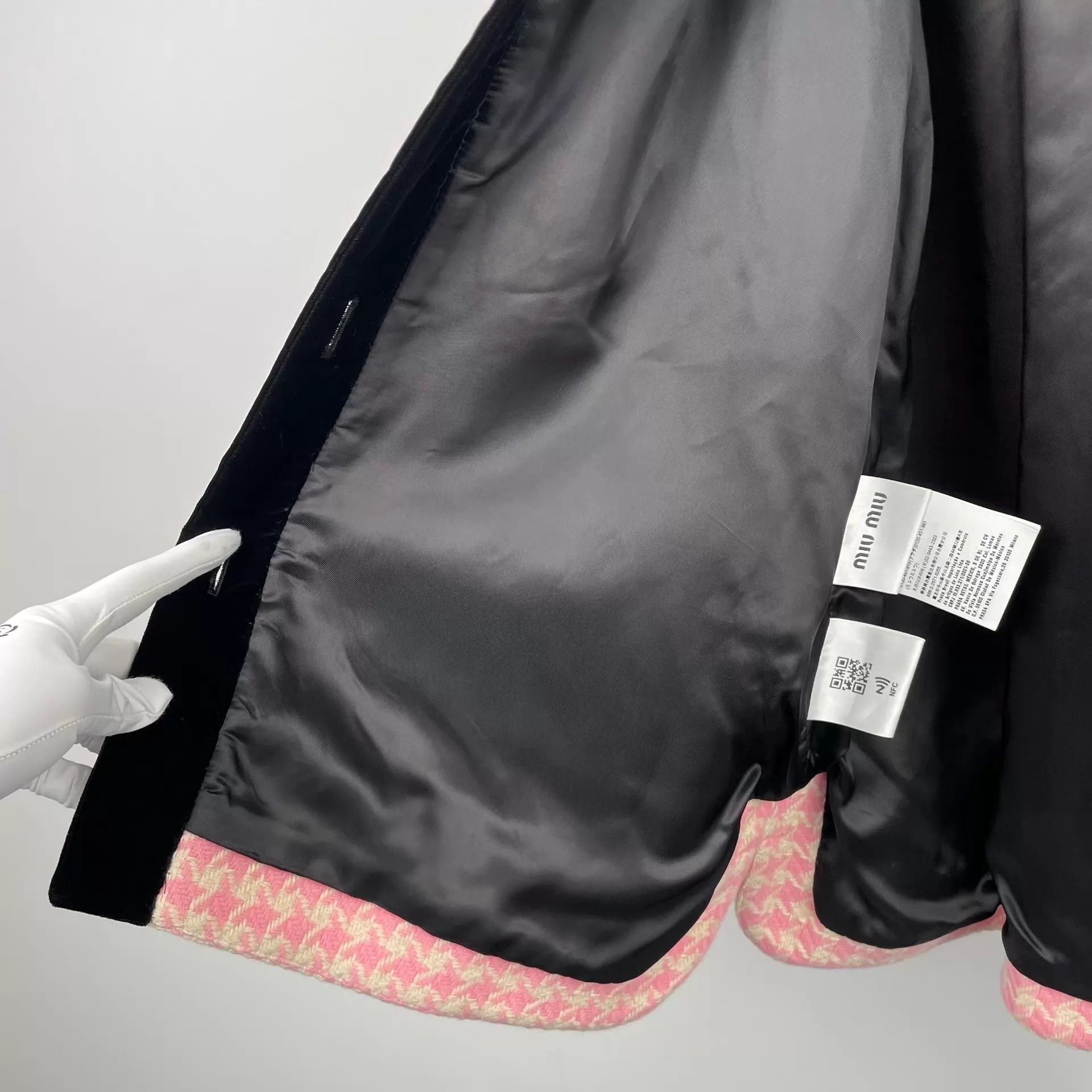 Miu Miu MIU MIU Women's Color Blocked Pink & Black Jacket Size XS / US 0-2 / IT 36-38 - 9 Thumbnail