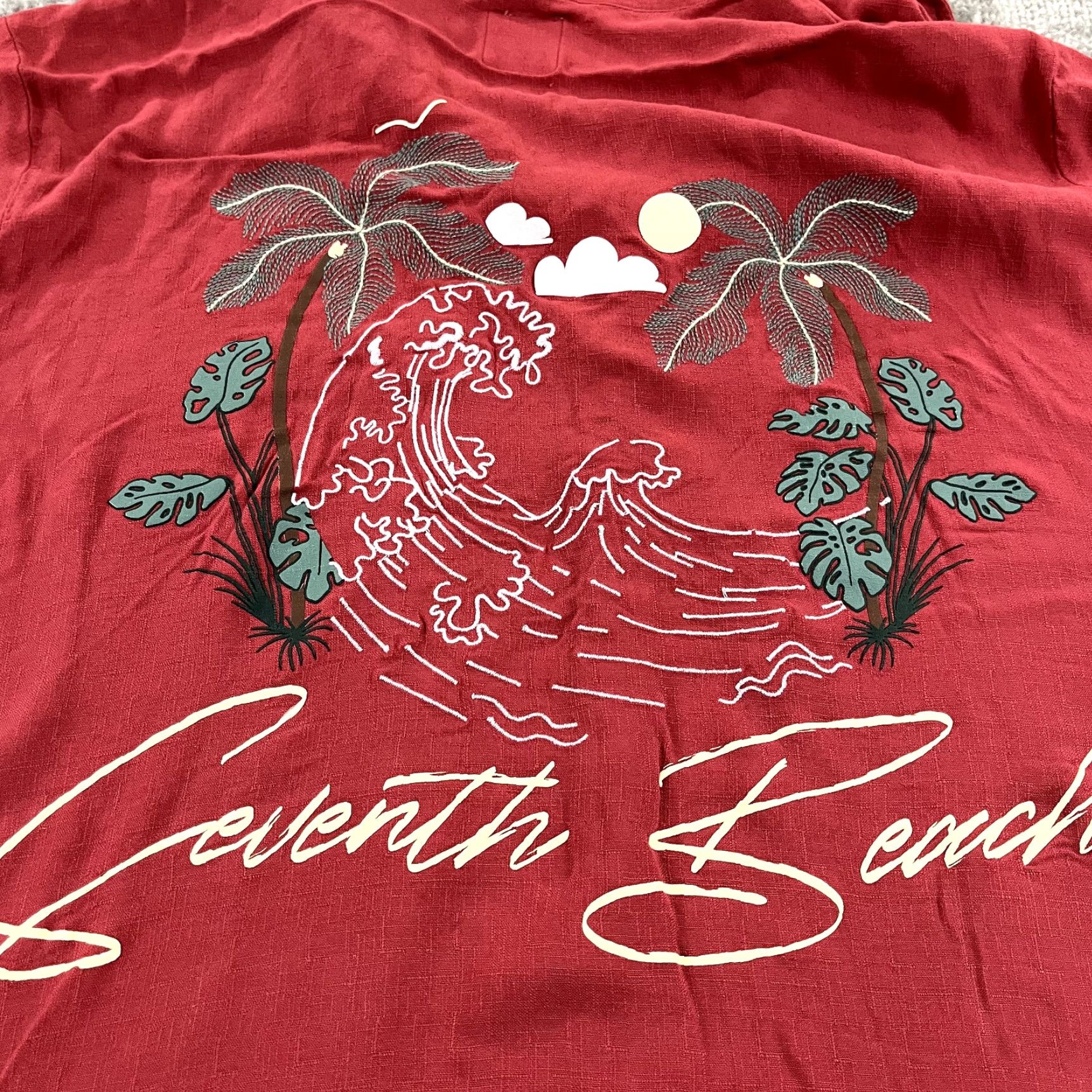 Zara VINTAGE Zara Mens Shirt Large Red Hawaiian Embroidered Viscose Button-Up Tropical Casual Size US L / EU 52-54 / 3 - 2 Thumbnail