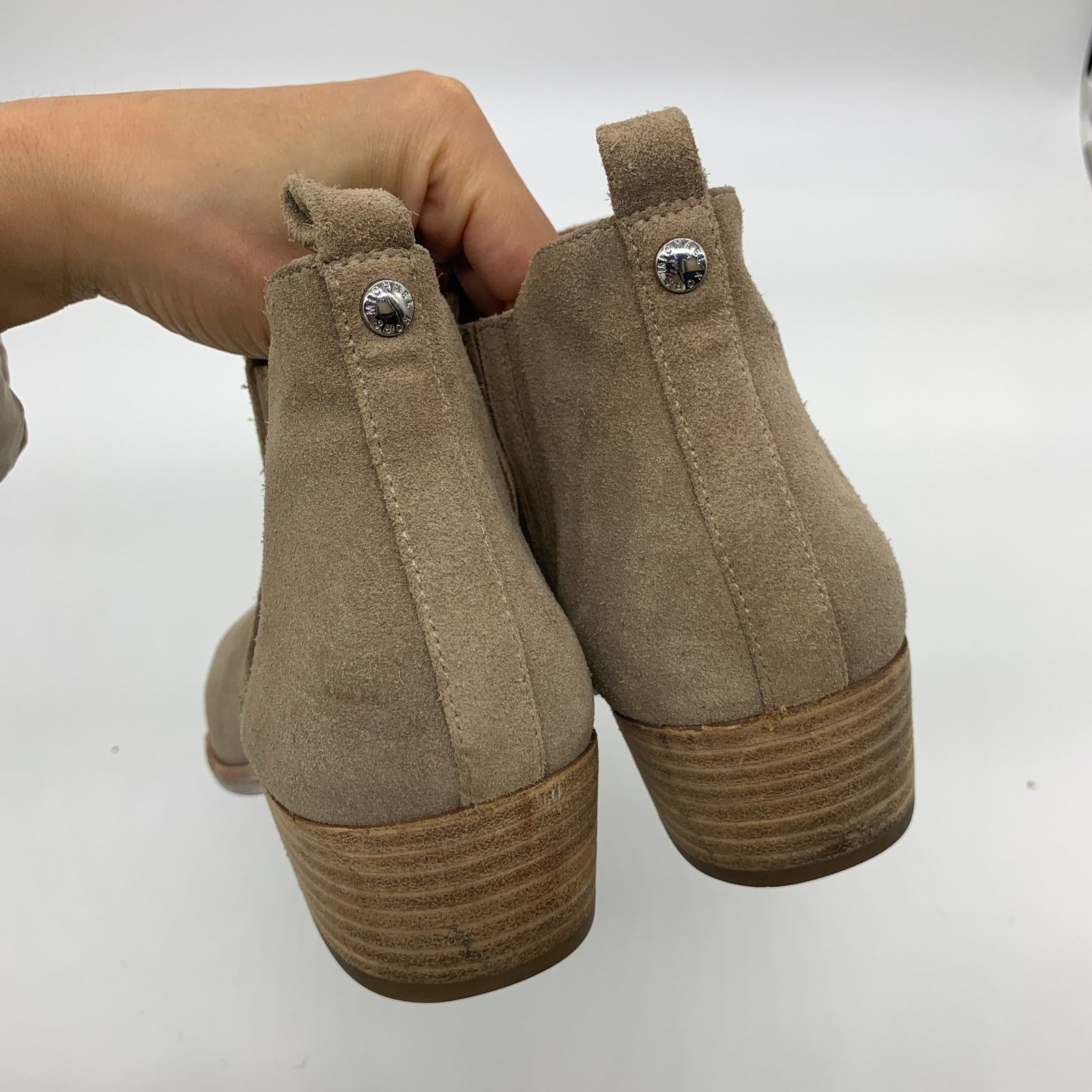 Michael Kors Michael Kors Suede Leather Boots Women Size 9M Ankle Bootie Size US 9 / IT 39 - 12 Thumbnail